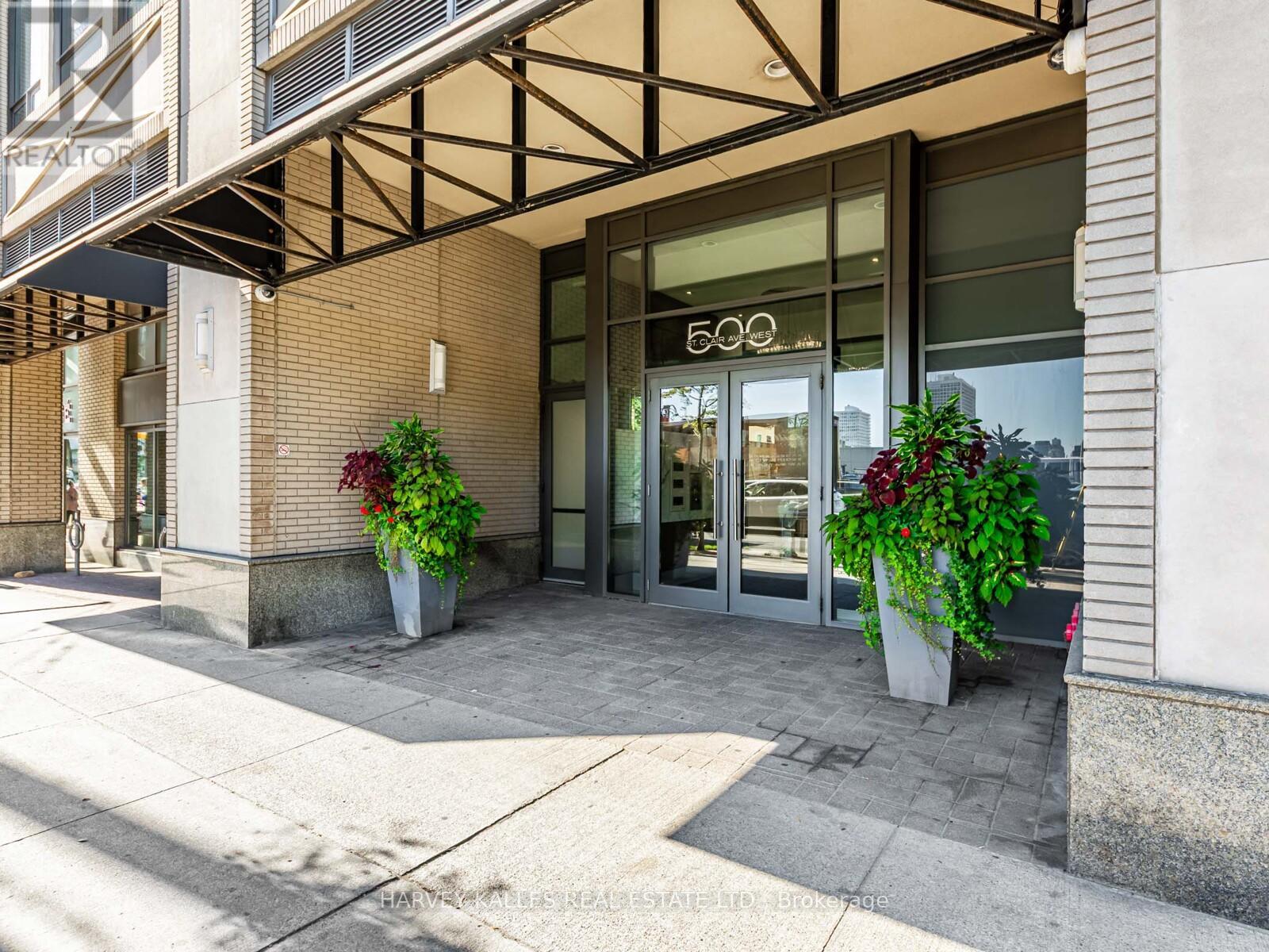 1003 - 500 St Clair Avenue W, Toronto, Ontario  M6C 1A8 - Photo 1 - C12466723