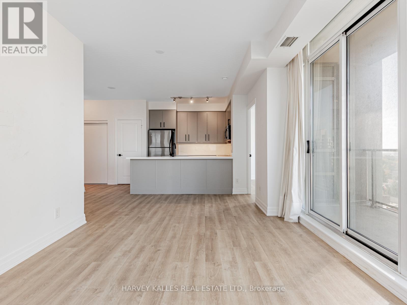 1003 - 500 St Clair Avenue W, Toronto, Ontario  M6C 1A8 - Photo 13 - C12466723
