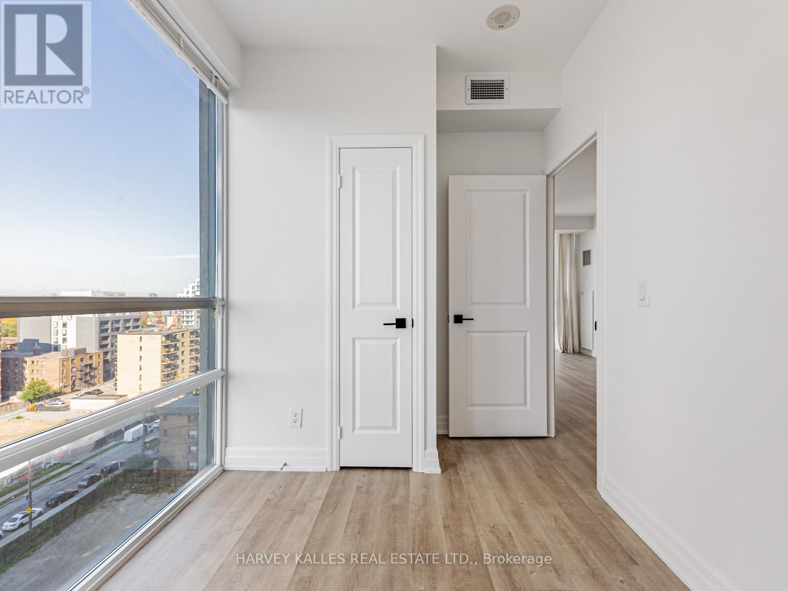 1003 - 500 St Clair Avenue W, Toronto, Ontario  M6C 1A8 - Photo 23 - C12466723