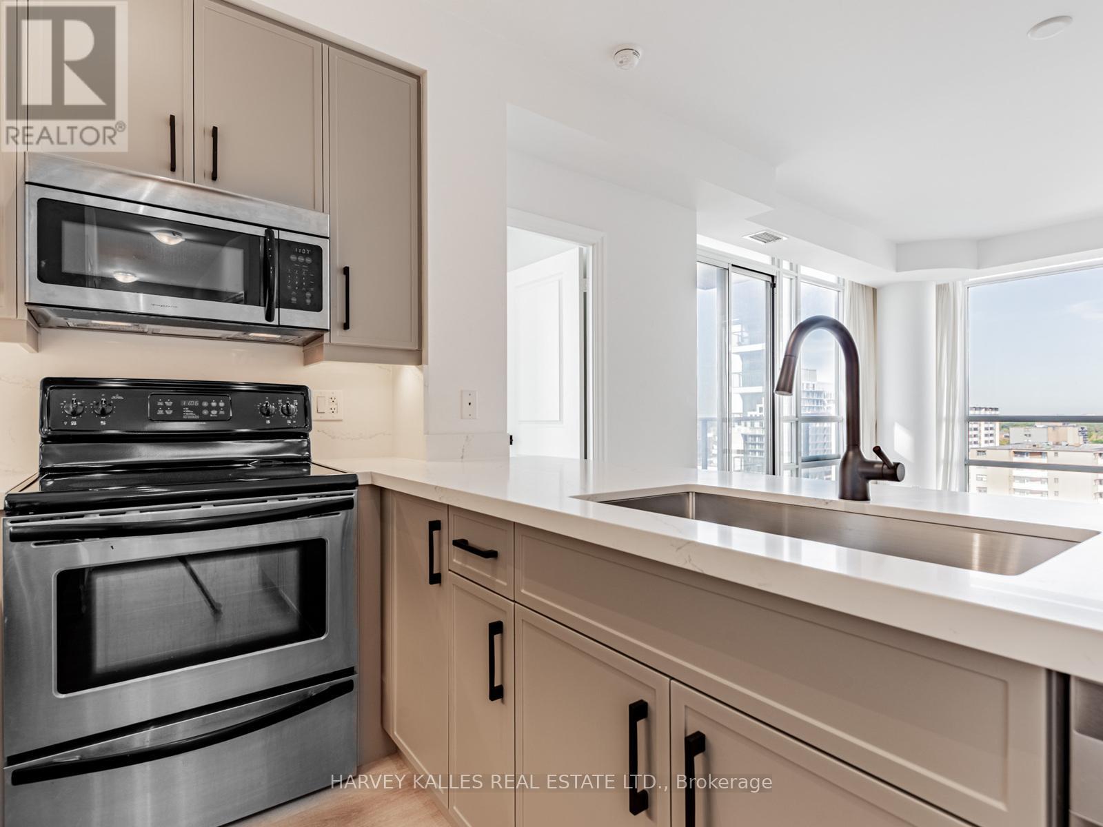 1003 - 500 St Clair Avenue W, Toronto, Ontario  M6C 1A8 - Photo 7 - C12466723