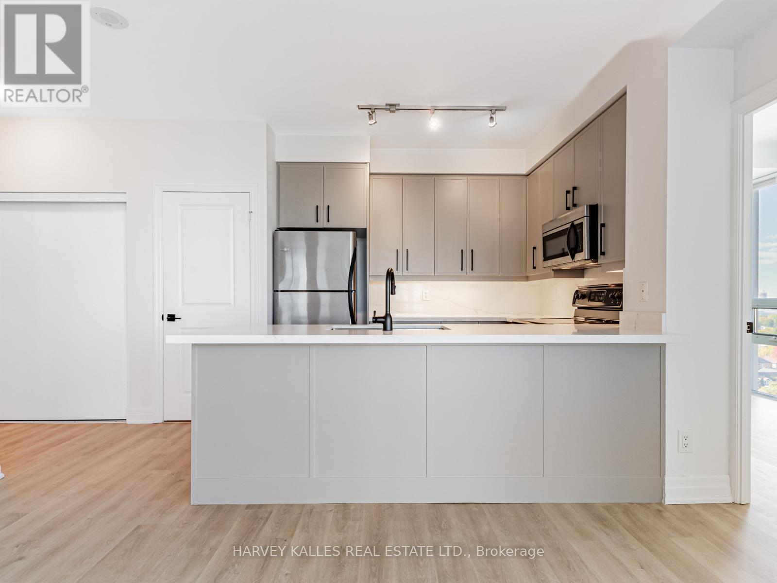 1003 - 500 St Clair Avenue W, Toronto, Ontario  M6C 1A8 - Photo 9 - C12466723