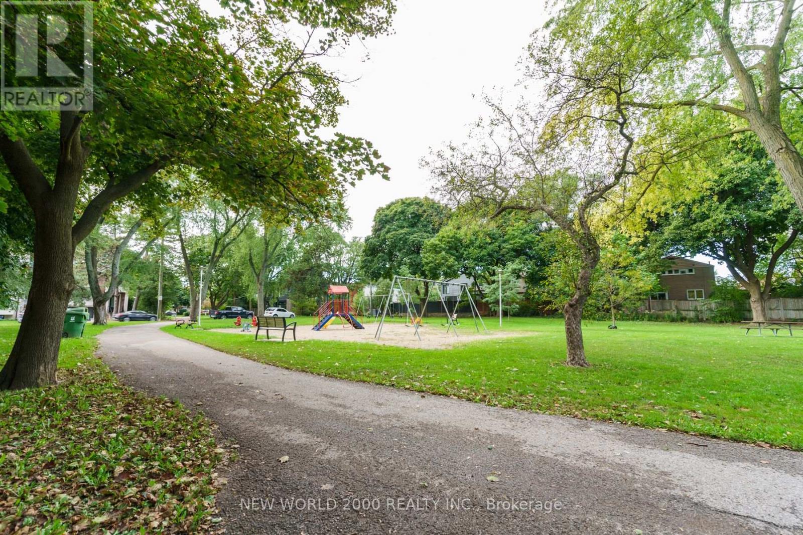 303 - 1220 Bayview Avenue, Toronto, Ontario  M4G 2Z7 - Photo 12 - C12466728