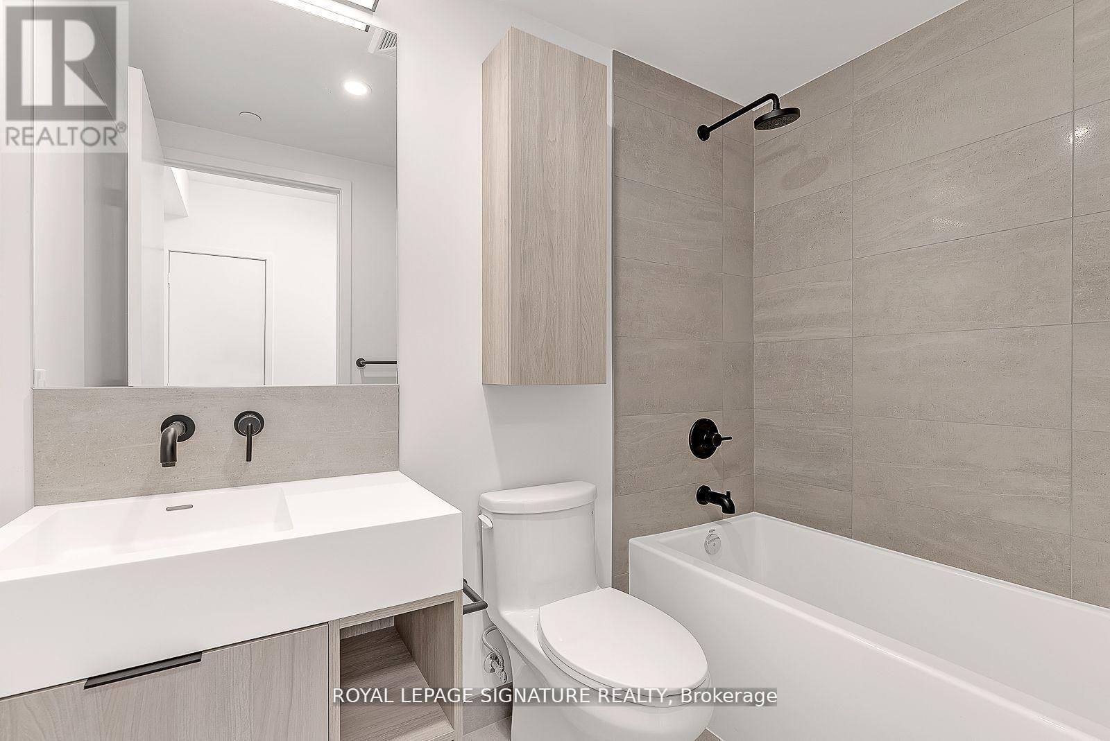 810 - 108 Peter Street, Toronto, Ontario  M5V 2G7 - Photo 16 - C12466751