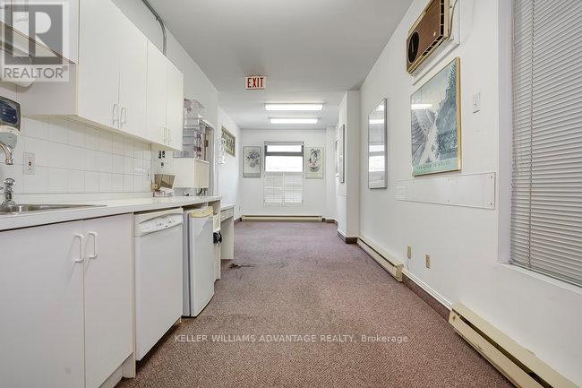 157 Gerrard Street E, Toronto, Ontario  M5A 2E4 - Photo 31 - C12466756
