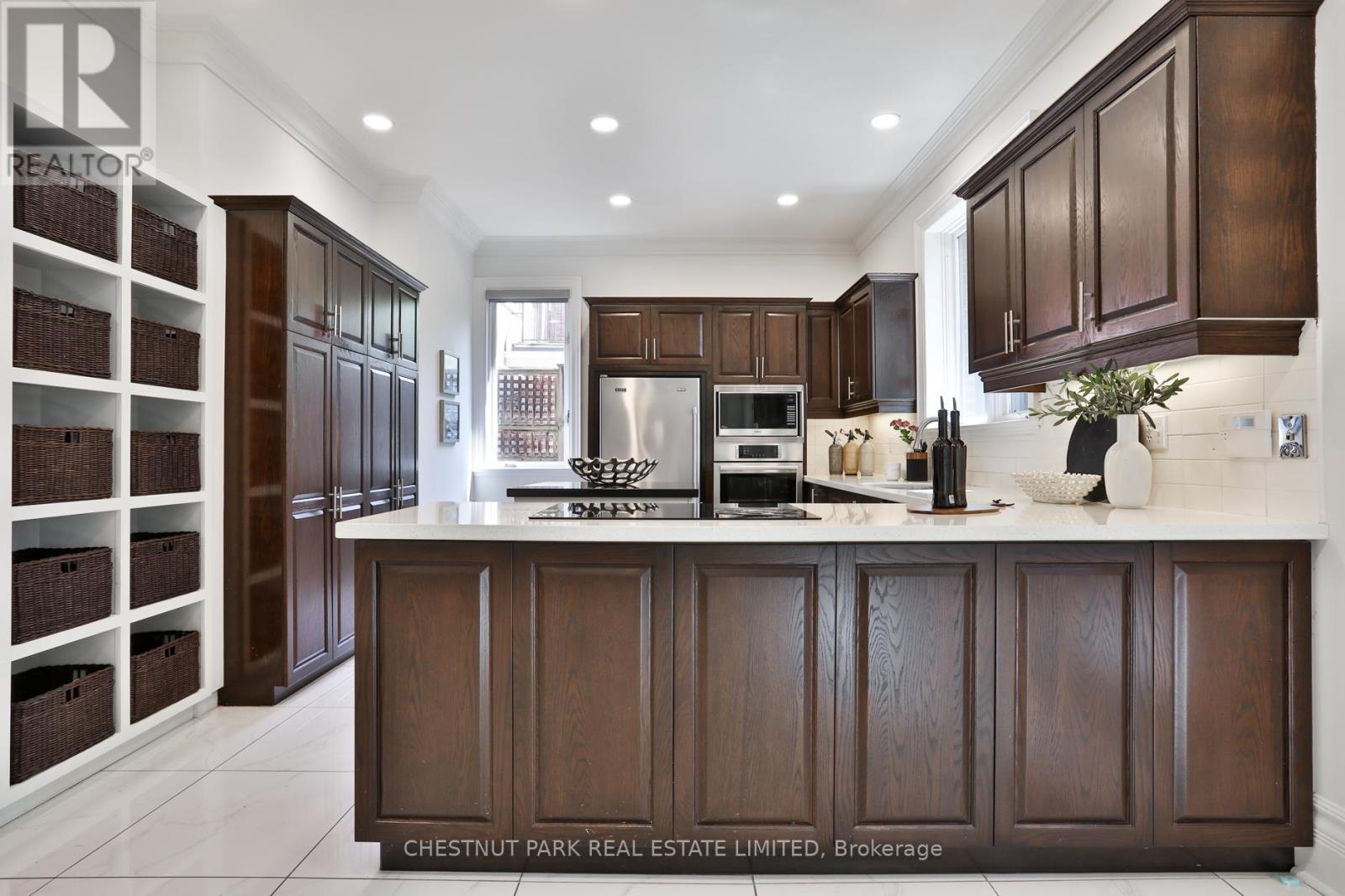 121 Roxborough Drive, Toronto, Ontario  M4W 1X5 - Photo 20 - C12466760