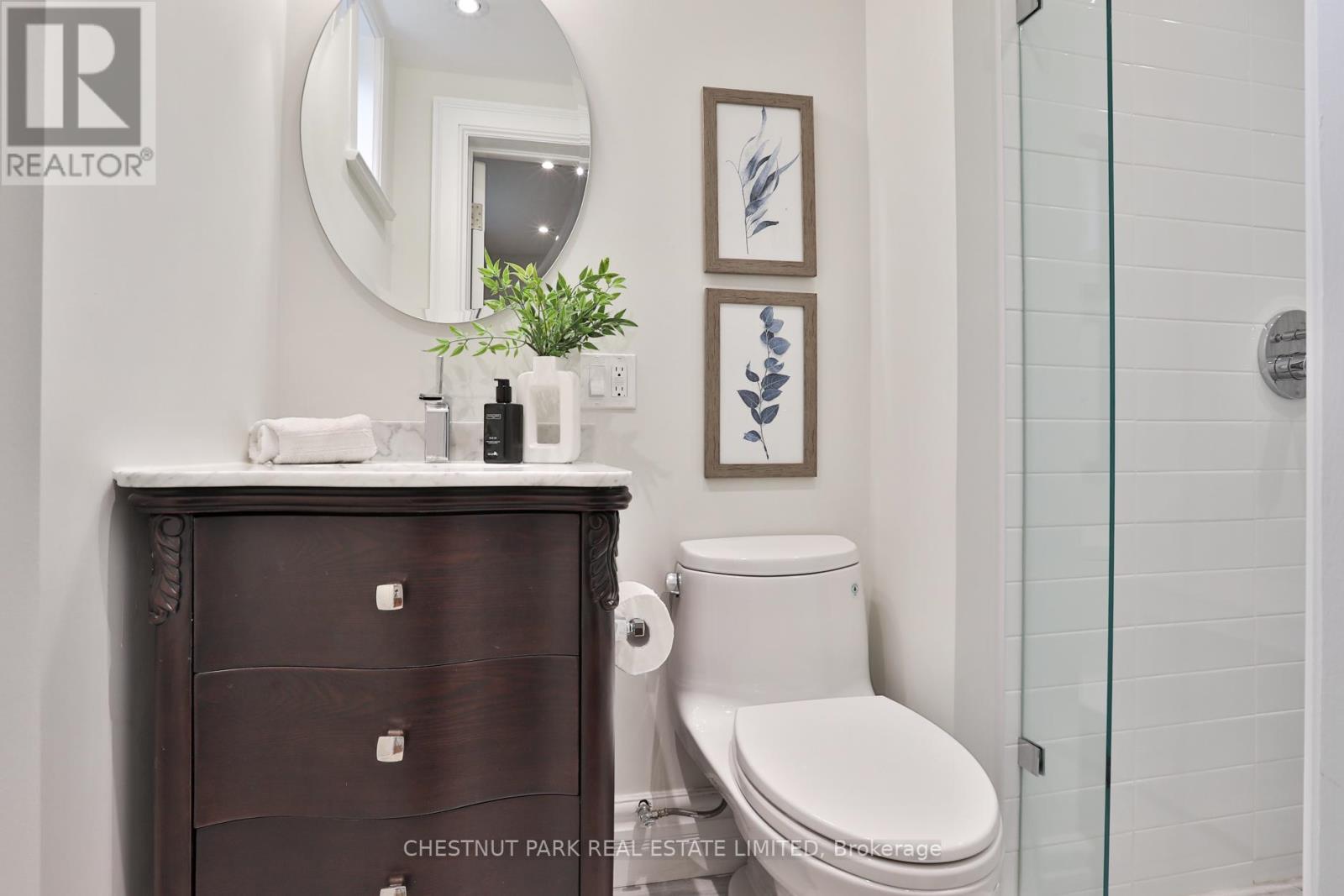 121 Roxborough Drive, Toronto, Ontario  M4W 1X5 - Photo 23 - C12466760