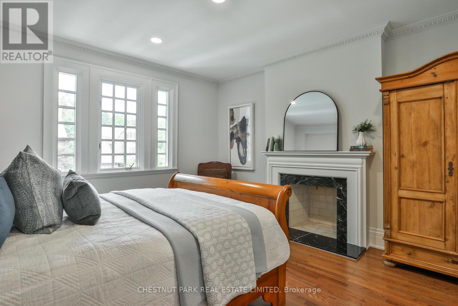 121 Roxborough Drive, Toronto, Ontario  M4W 1X5 - Photo 39 - C12466760