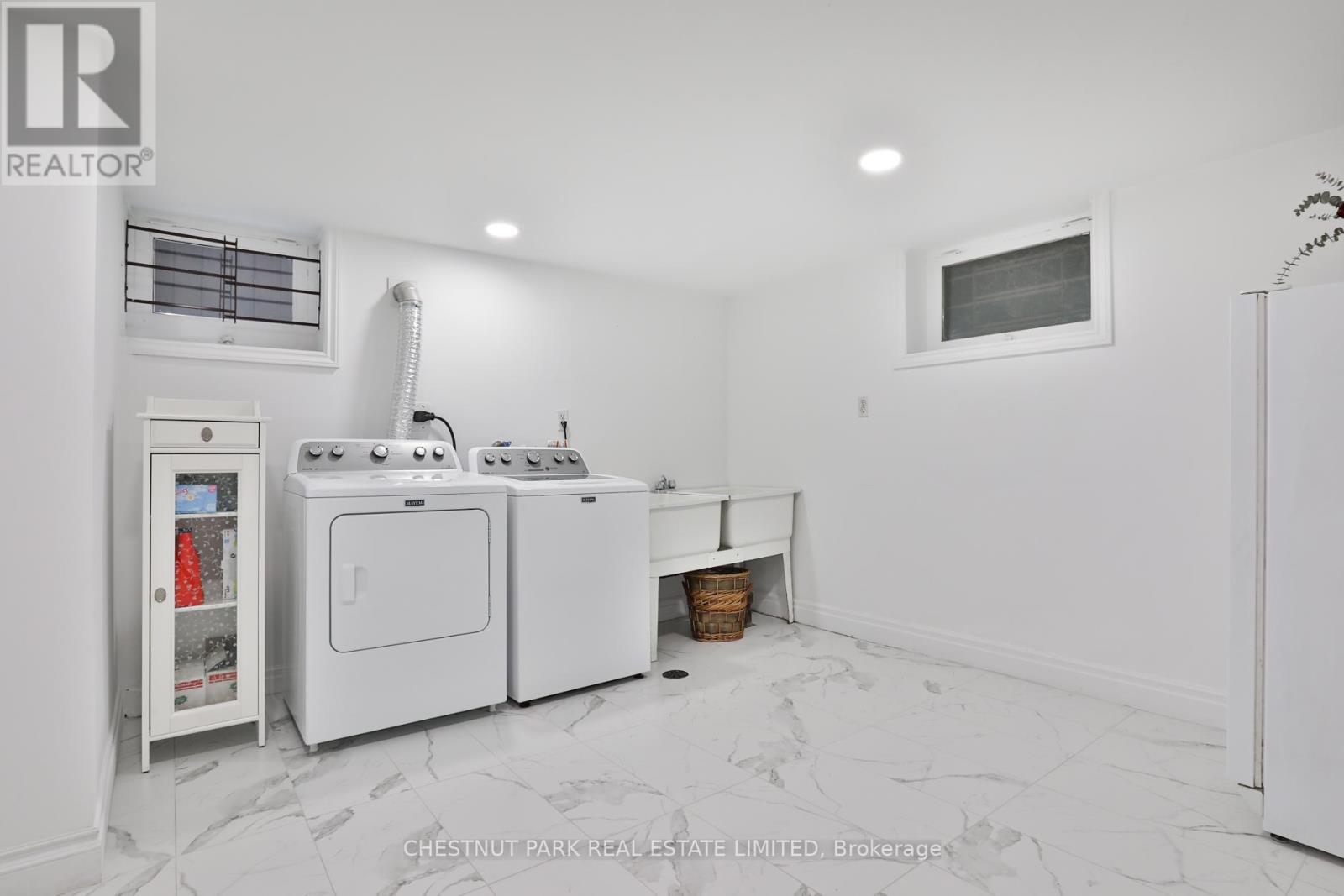 121 Roxborough Drive, Toronto, Ontario  M4W 1X5 - Photo 47 - C12466760