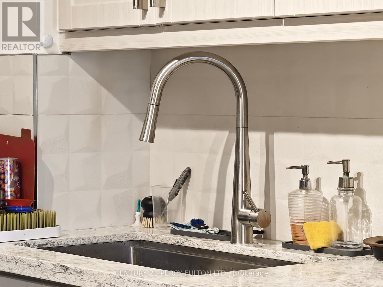 57 - 5730 Montevideo Road, Mississauga, Ontario L5N 2M4 - Photo 16 - W12458469