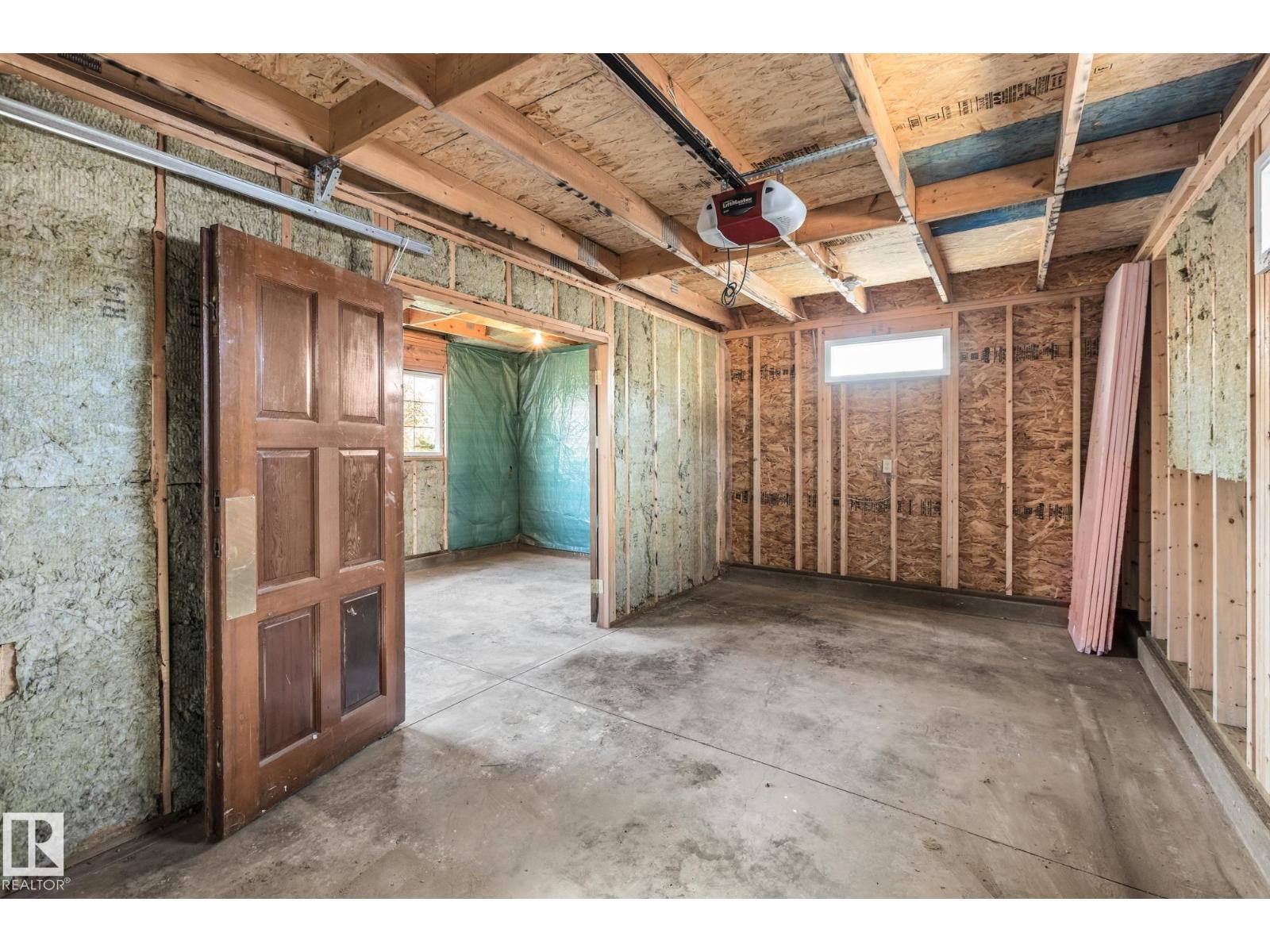 9325 110 Av Nw, Edmonton, Alberta  T5H 1H2 - Photo 32 - E4462353