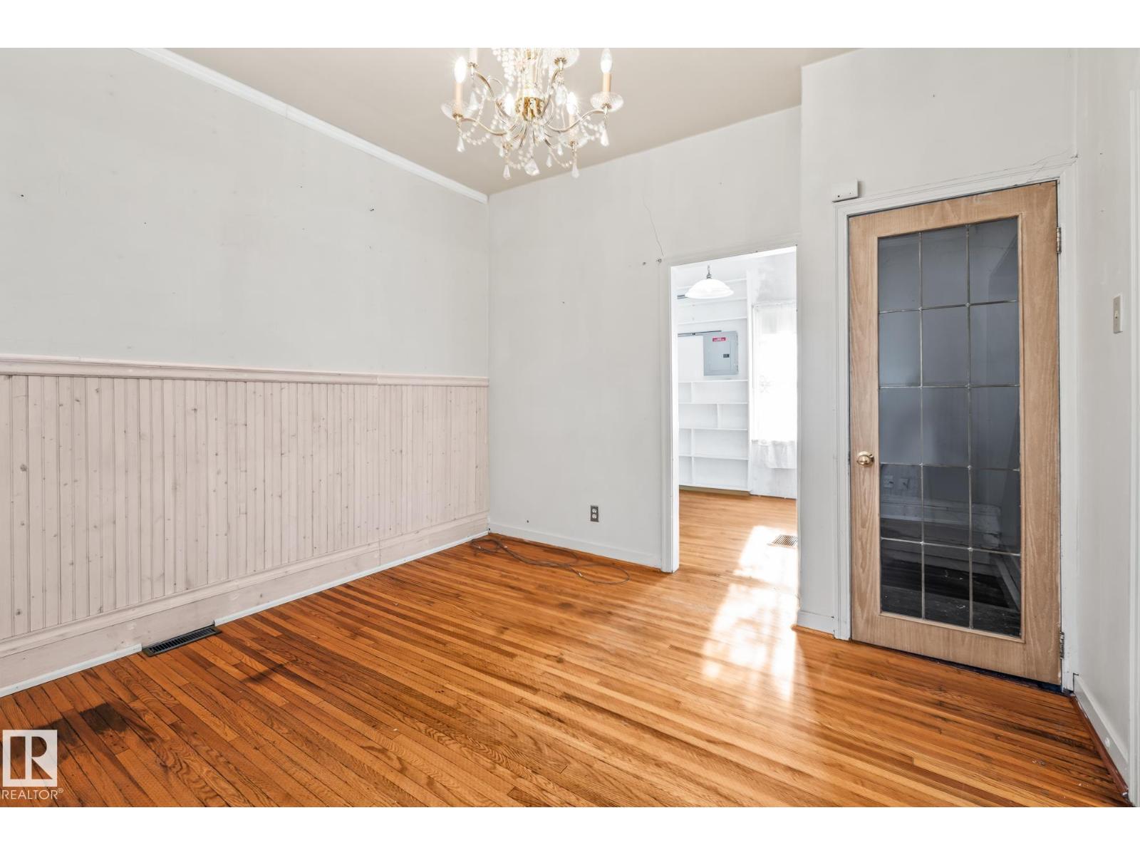 9325 110 Av Nw, Edmonton, Alberta  T5H 1H2 - Photo 14 - E4462353