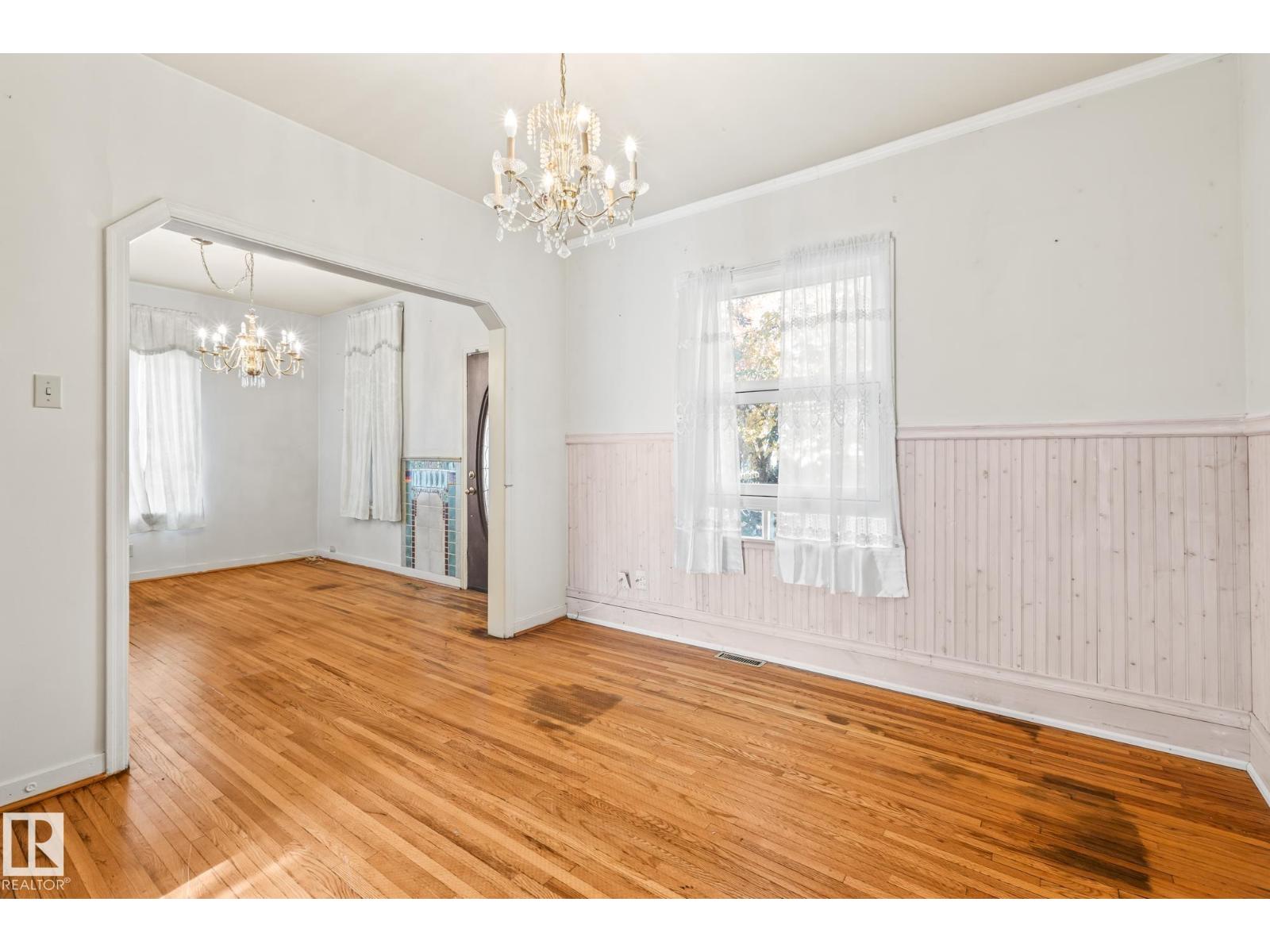 9325 110 Av Nw, Edmonton, Alberta  T5H 1H2 - Photo 16 - E4462353