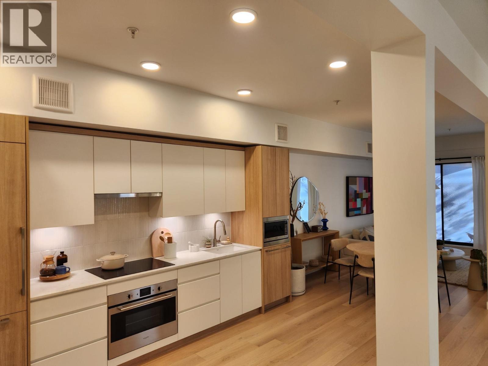 2991 Commercial Drive, Vancouver, British Columbia  V5N 4C8 - Photo 10 - C8072883