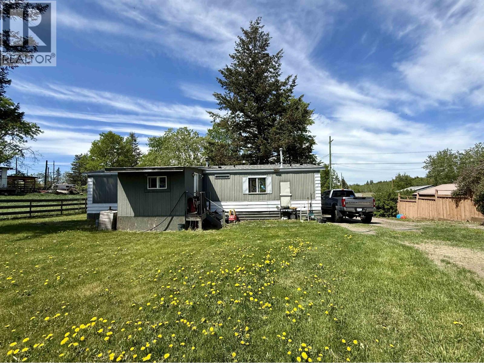 5586 103 Mile Lake Road, 103 Mile House, British Columbia  V0K 2E1 - Photo 8 - R3009244