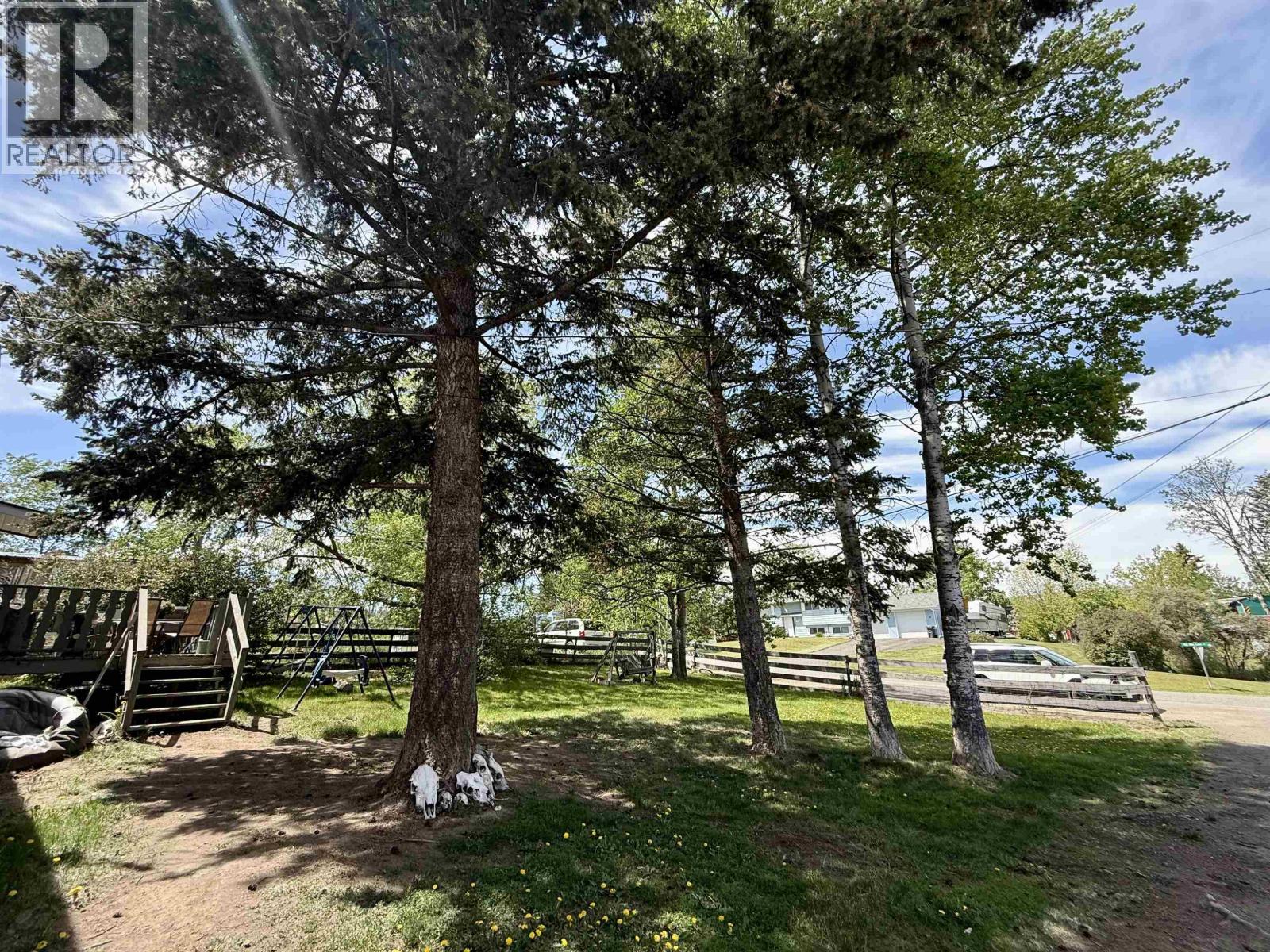 5586 103 Mile Lake Road, 103 Mile House, British Columbia  V0K 2E1 - Photo 32 - R3009244