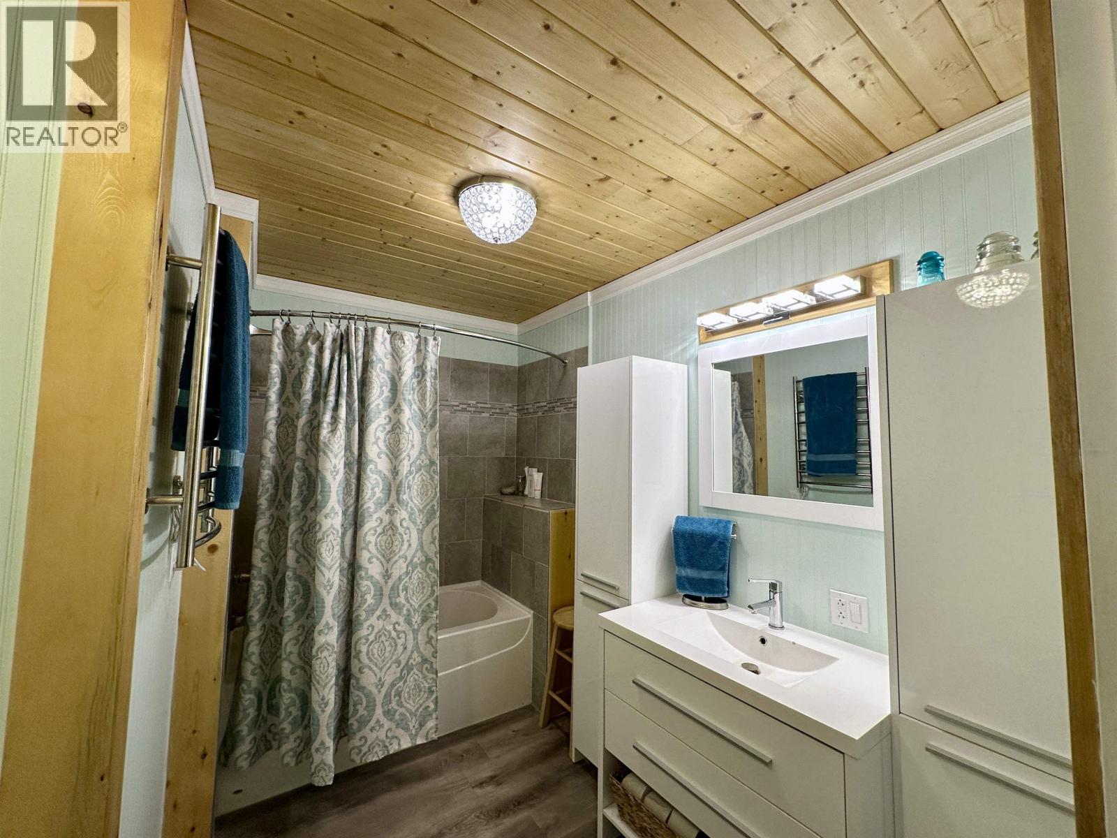 20193 Farewell Creek Road, Telkwa, British Columbia V0J 2X2 - Photo 14 - R3009166