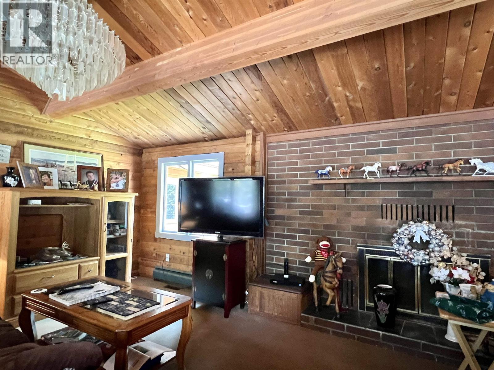 6088 Norman Road, 100 Mile House, British Columbia  V0K 2E3 - Photo 11 - R3018104