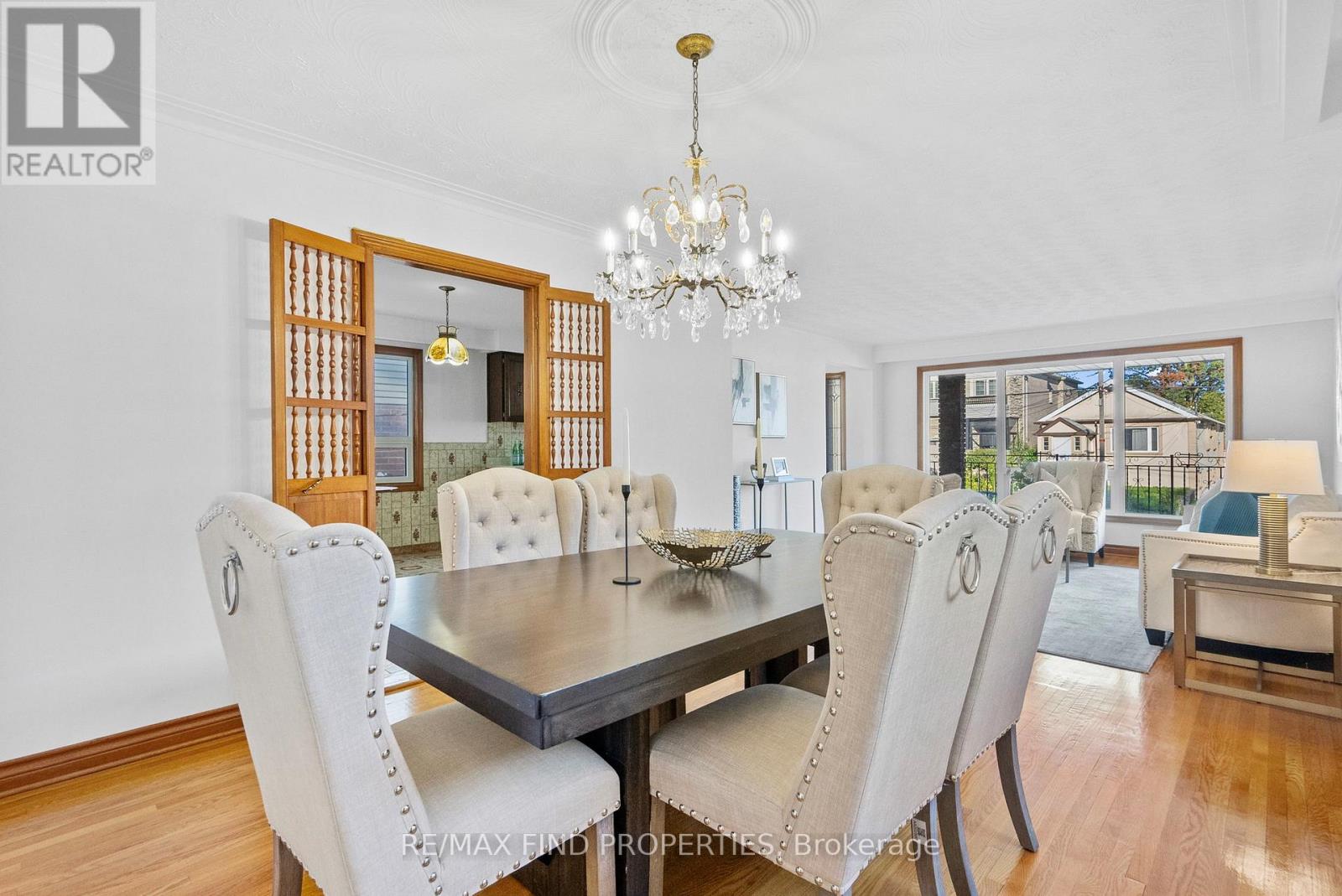 16 Mcdonald Avenue, Toronto, Ontario  M1L 3Y8 - Photo 19 - E12466740