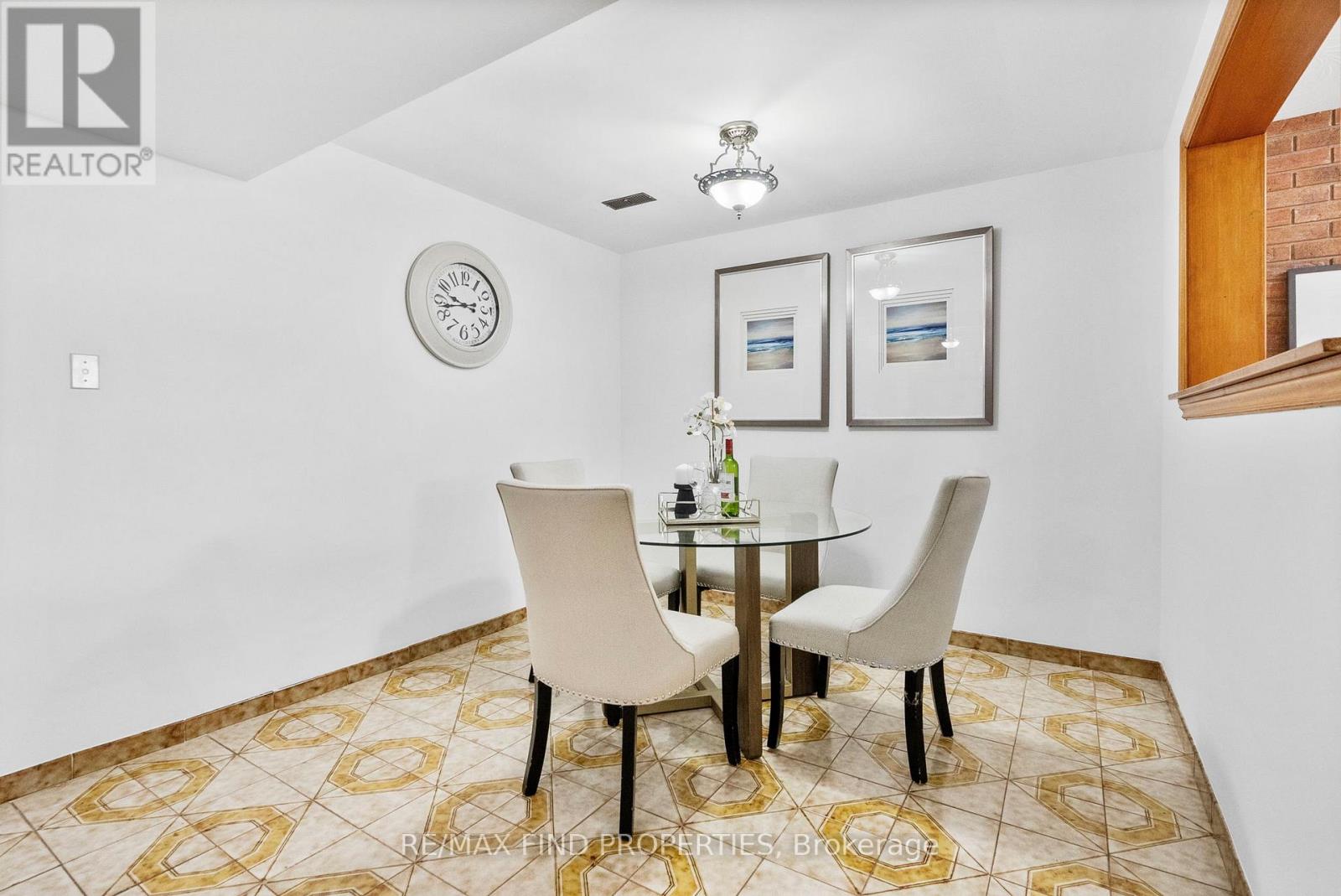 16 Mcdonald Avenue, Toronto, Ontario  M1L 3Y8 - Photo 41 - E12466740