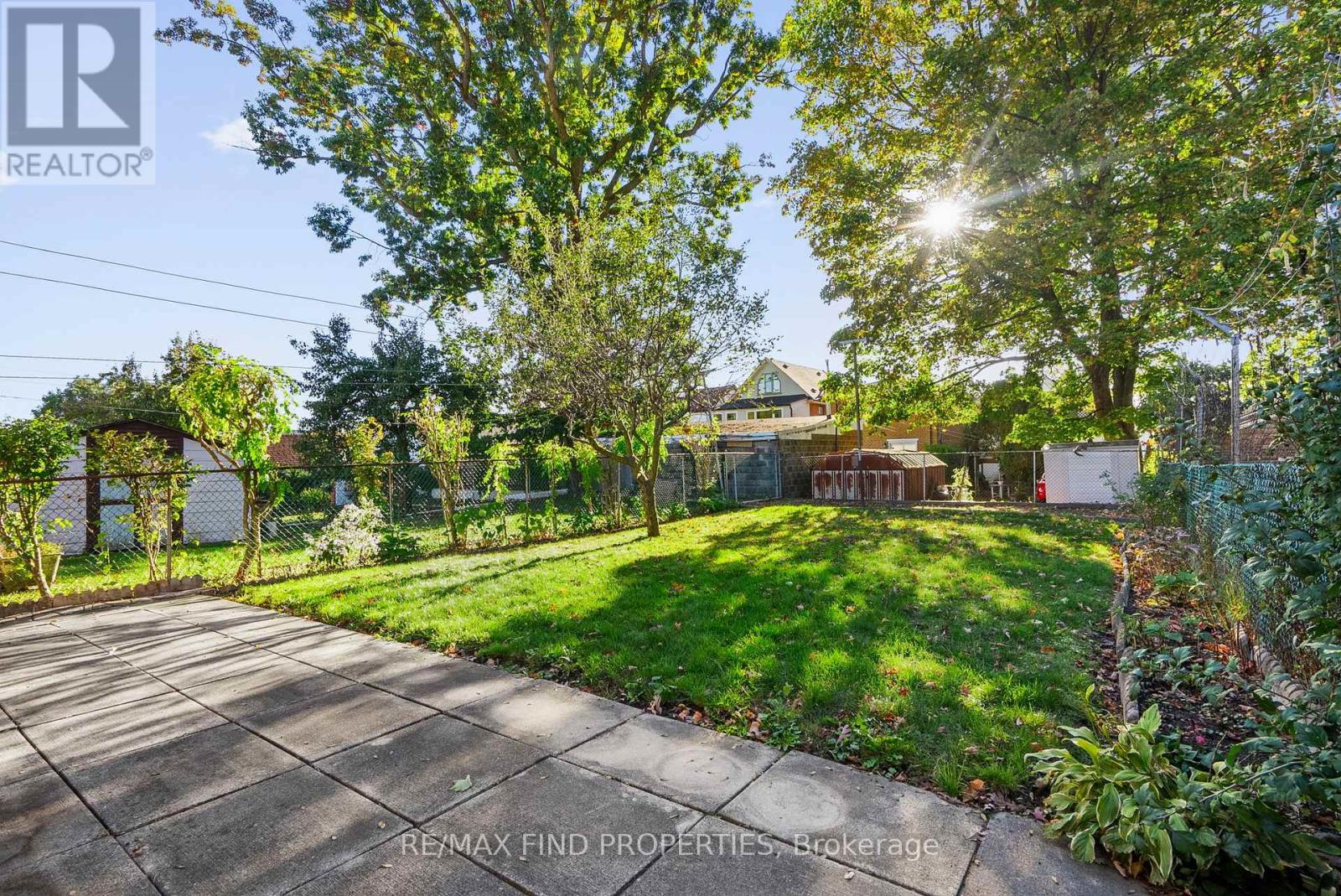 16 Mcdonald Avenue, Toronto, Ontario  M1L 3Y8 - Photo 48 - E12466740