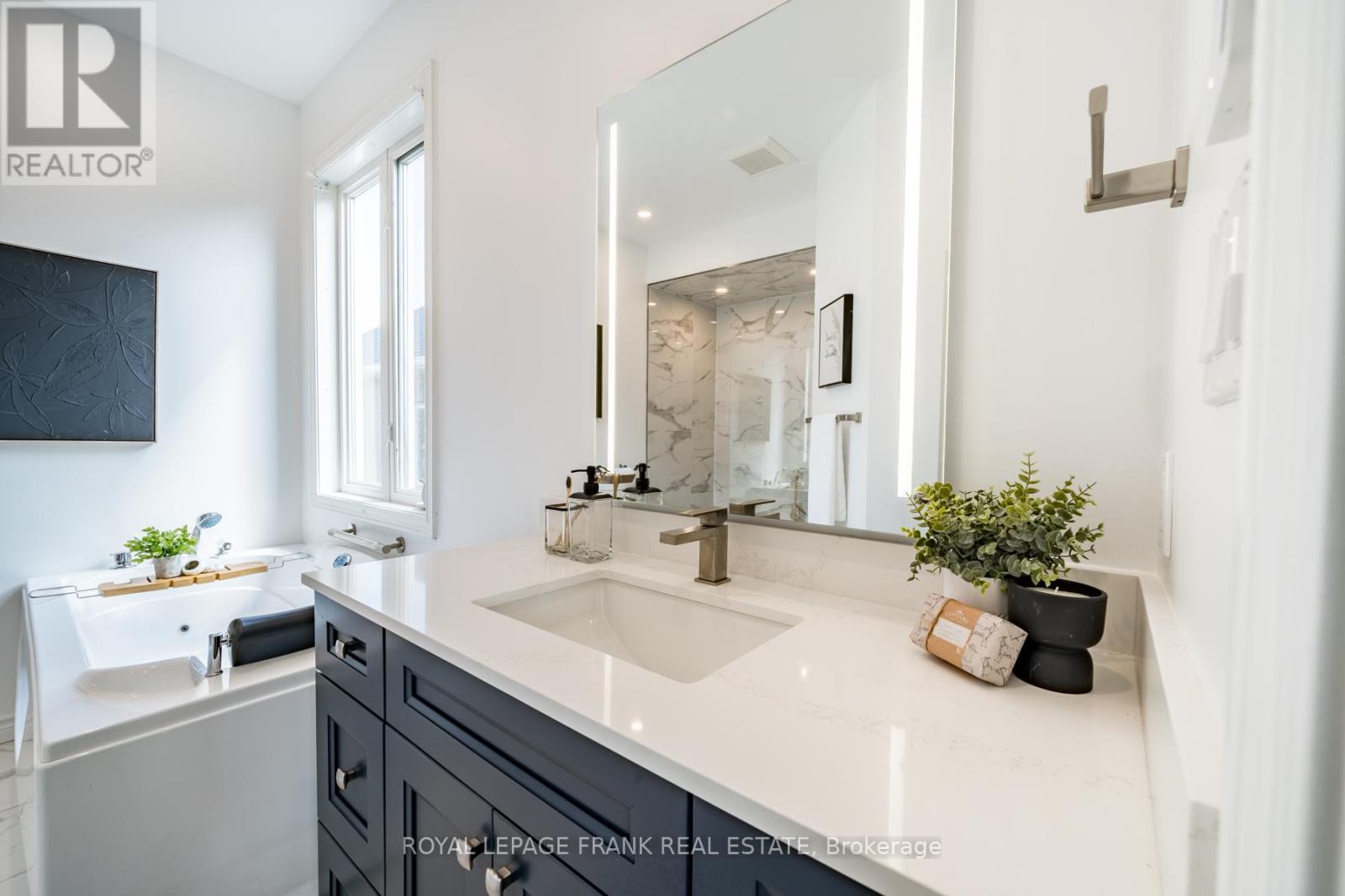 17 Logan Lane, Kawartha Lakes, Ontario  K9V 0L3 - Photo 16 - X12466860