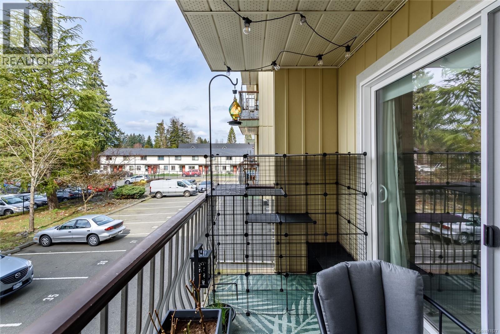 212 1015 Cumberland Rd, Courtenay, British Columbia  V9N 2E7 - Photo 11 - 1017677