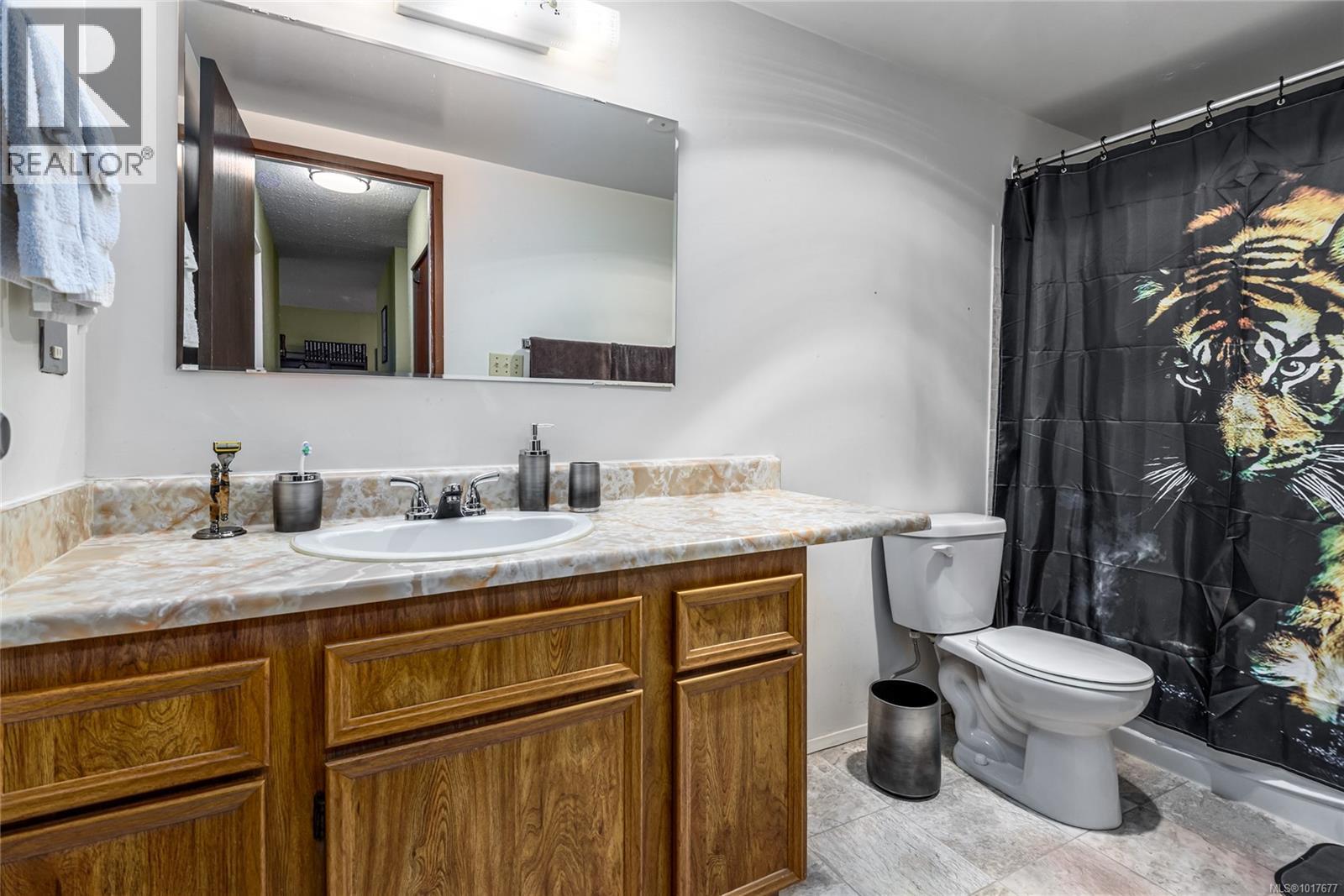 212 1015 Cumberland Rd, Courtenay, British Columbia  V9N 2E7 - Photo 6 - 1017677