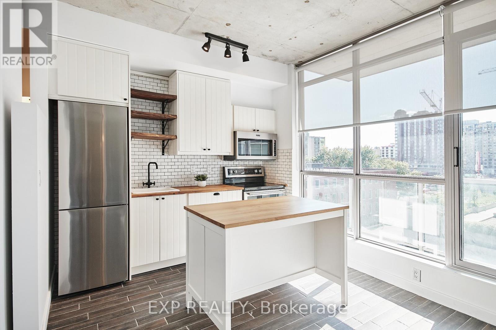 606 - 180 York Street, Ottawa, Ontario  K1N 1J6 - Photo 13 - X12466823