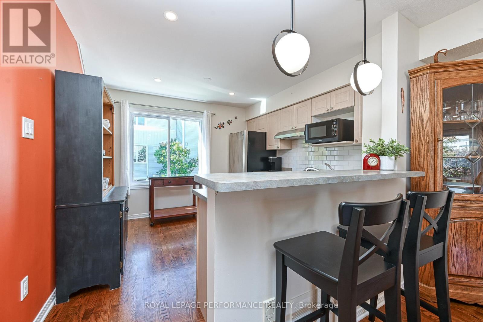 42 Yorkville Street, Ottawa, Ontario  K2C 4B5 - Photo 10 - X12466824