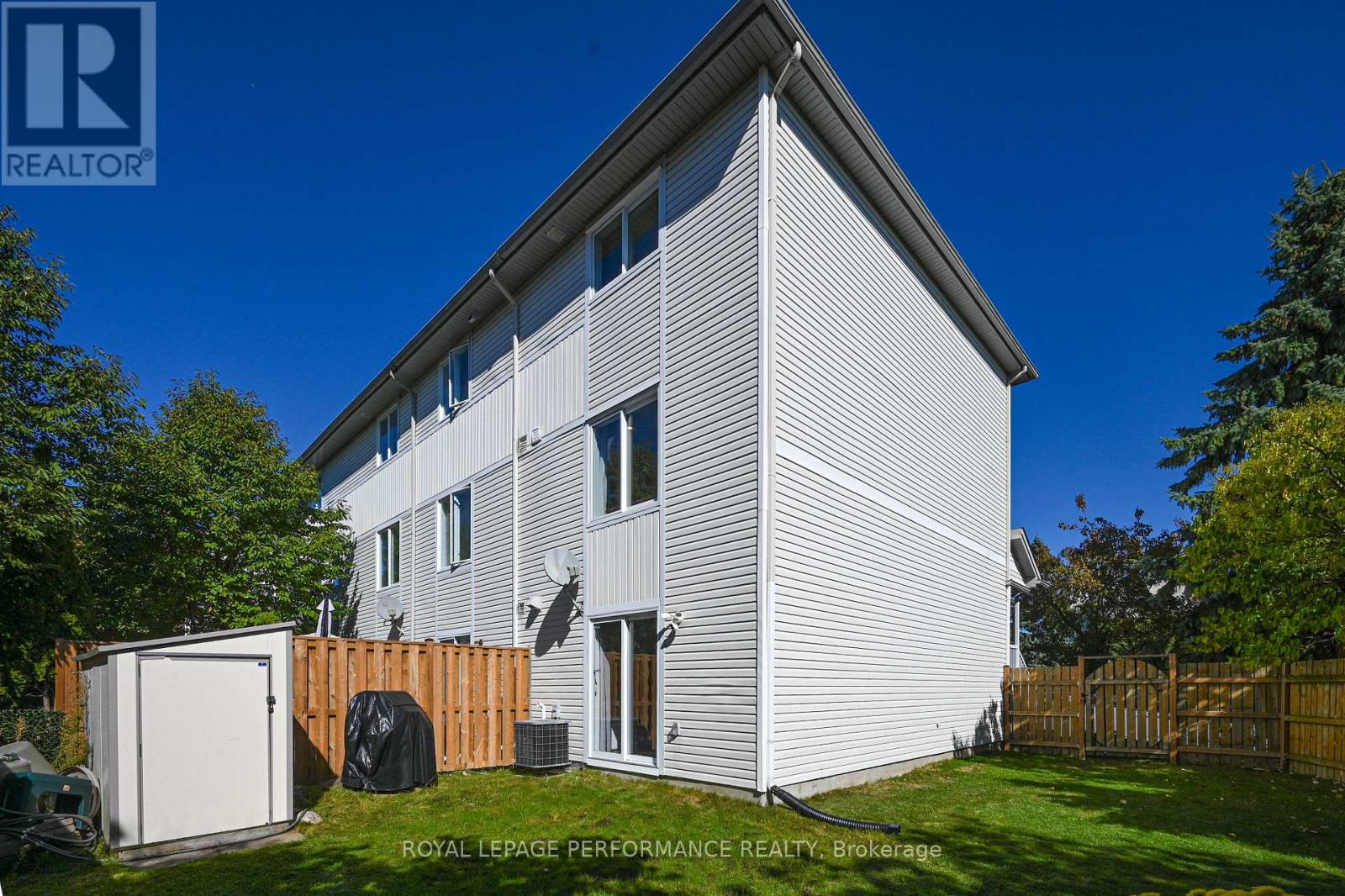 42 Yorkville Street, Ottawa, Ontario  K2C 4B5 - Photo 29 - X12466824