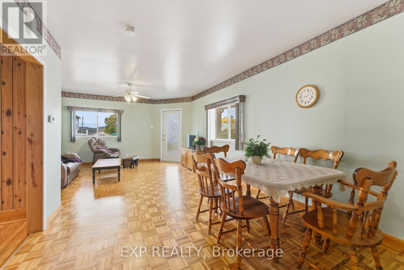 2110 Lajoie Street, Alfred And Plantagenet, Ontario  K0B 1J0 - Photo 13 - X12466828