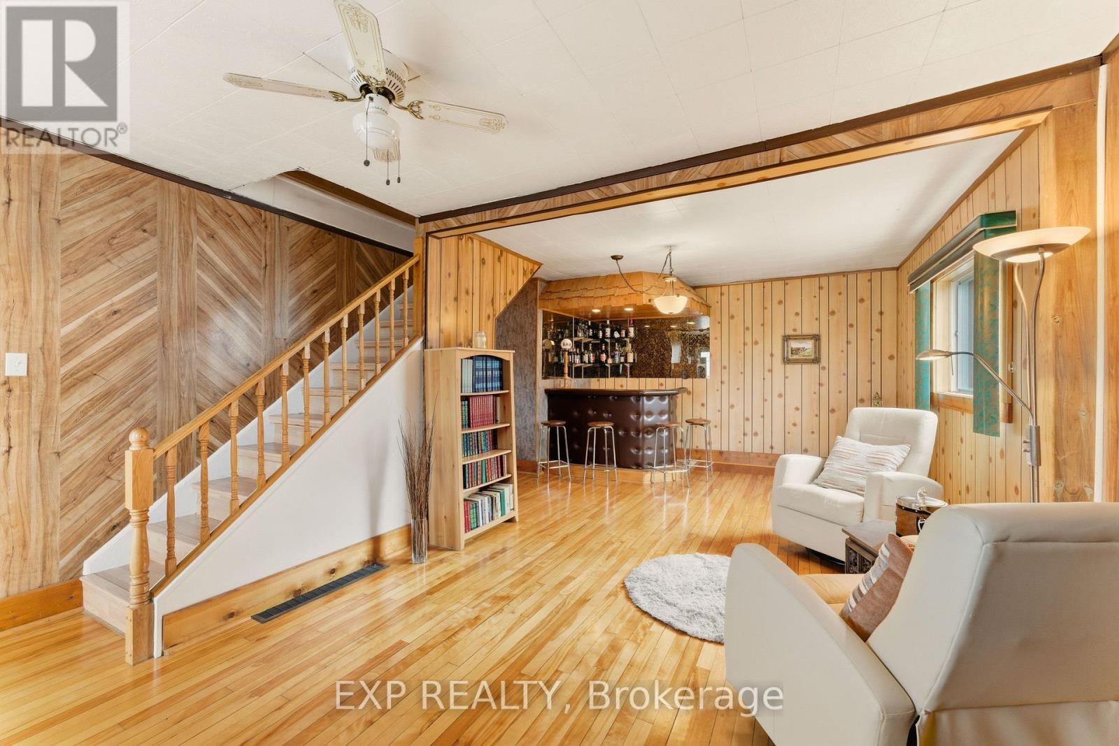 2110 Lajoie Street, Alfred And Plantagenet, Ontario  K0B 1J0 - Photo 21 - X12466828