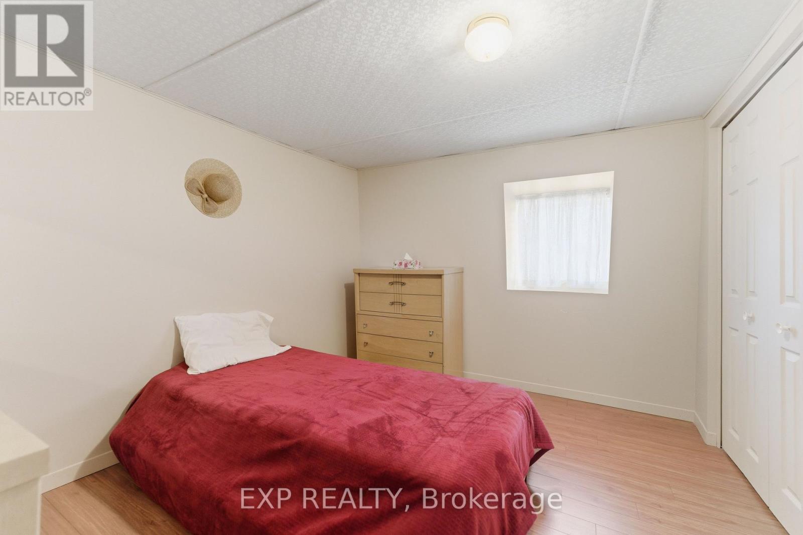 2110 Lajoie Street, Alfred And Plantagenet, Ontario  K0B 1J0 - Photo 26 - X12466828