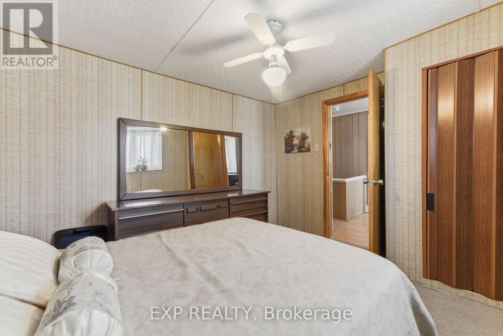 2110 Lajoie Street, Alfred And Plantagenet, Ontario  K0B 1J0 - Photo 31 - X12466828