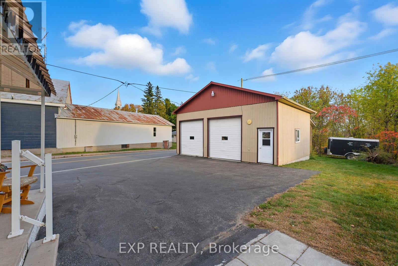 2110 Lajoie Street, Alfred And Plantagenet, Ontario  K0B 1J0 - Photo 40 - X12466828