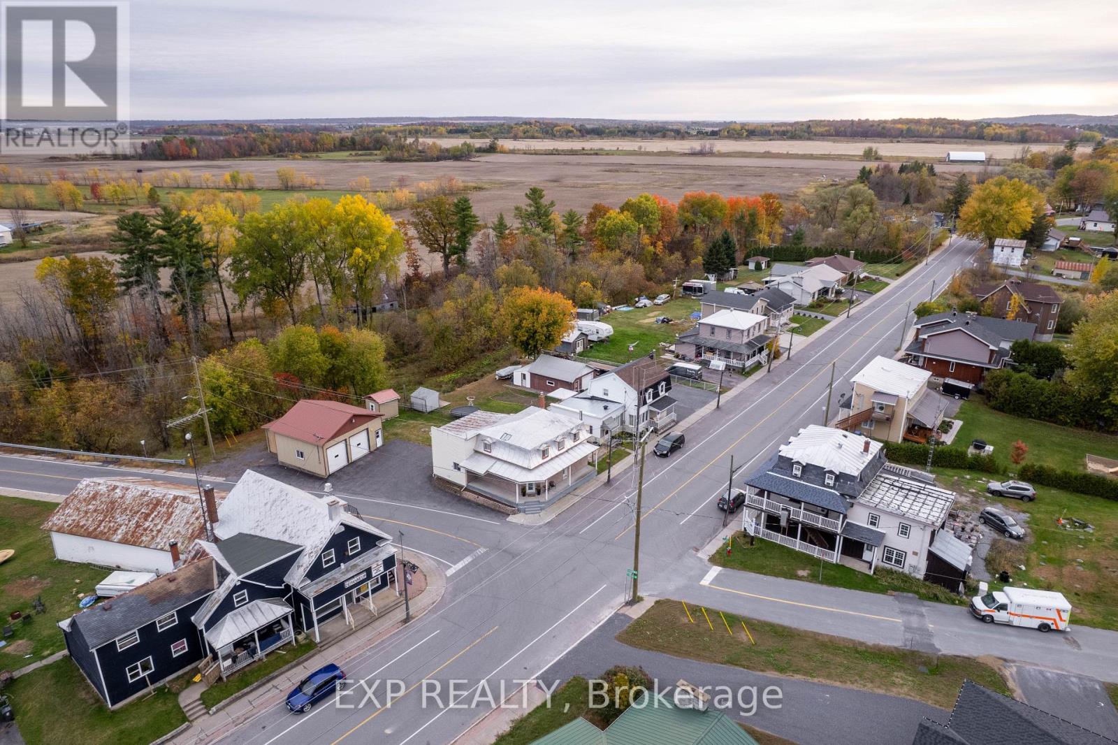 2110 Lajoie Street, Alfred And Plantagenet, Ontario  K0B 1J0 - Photo 45 - X12466828