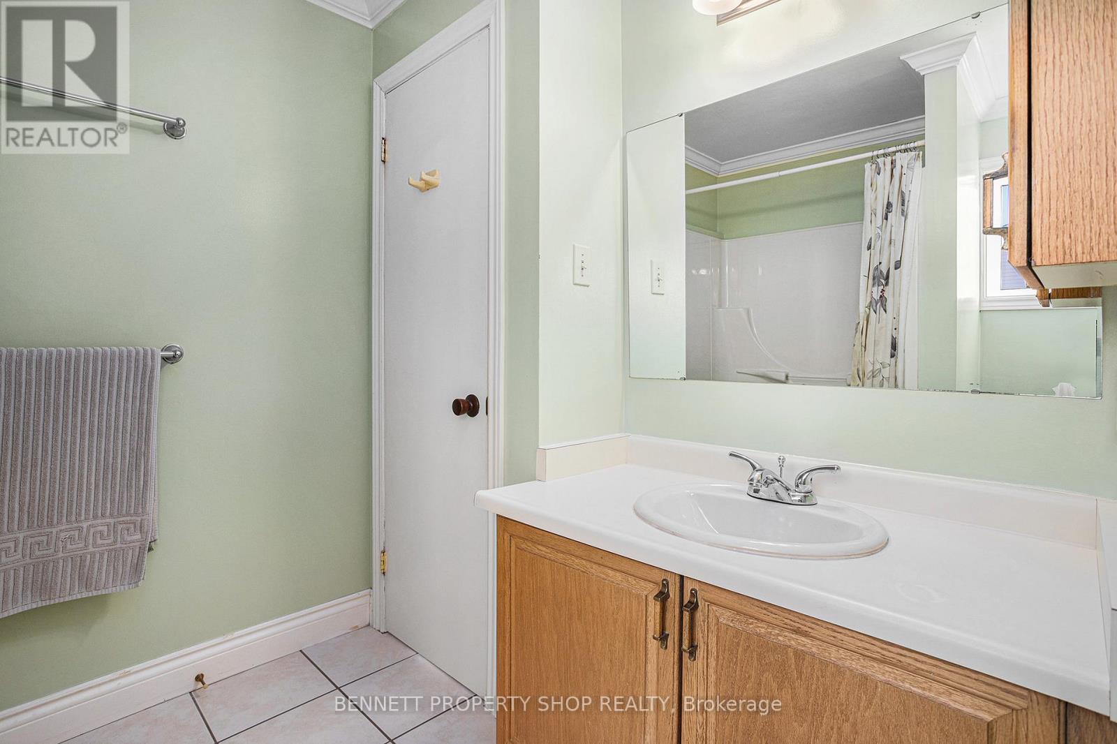 1717 Des Perdrix Crescent, Ottawa, Ontario  K1C 5B5 - Photo 14 - X12466842