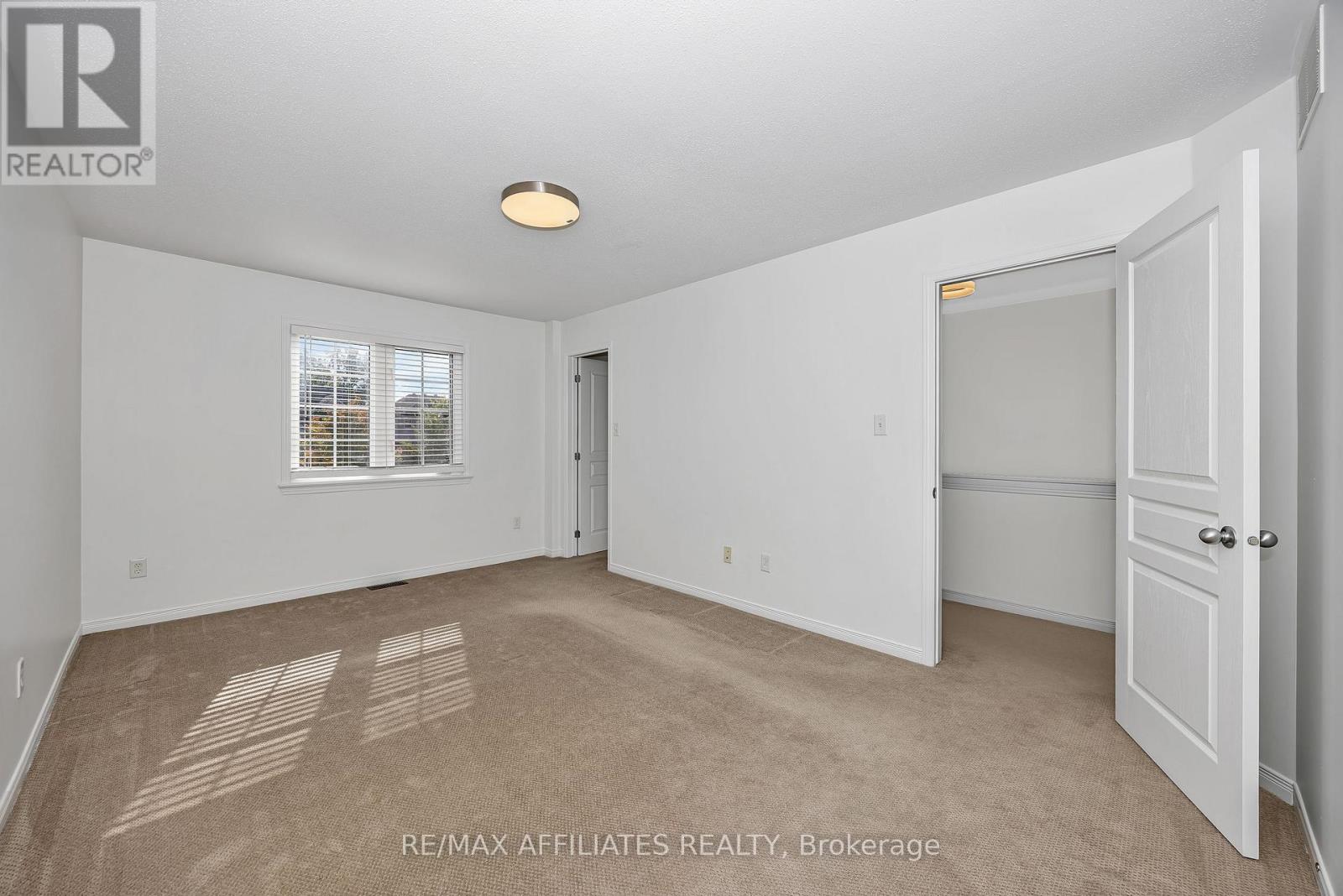 17 Kirkstone Private E, Ottawa, Ontario  K2J 5E7 - Photo 18 - X12466854