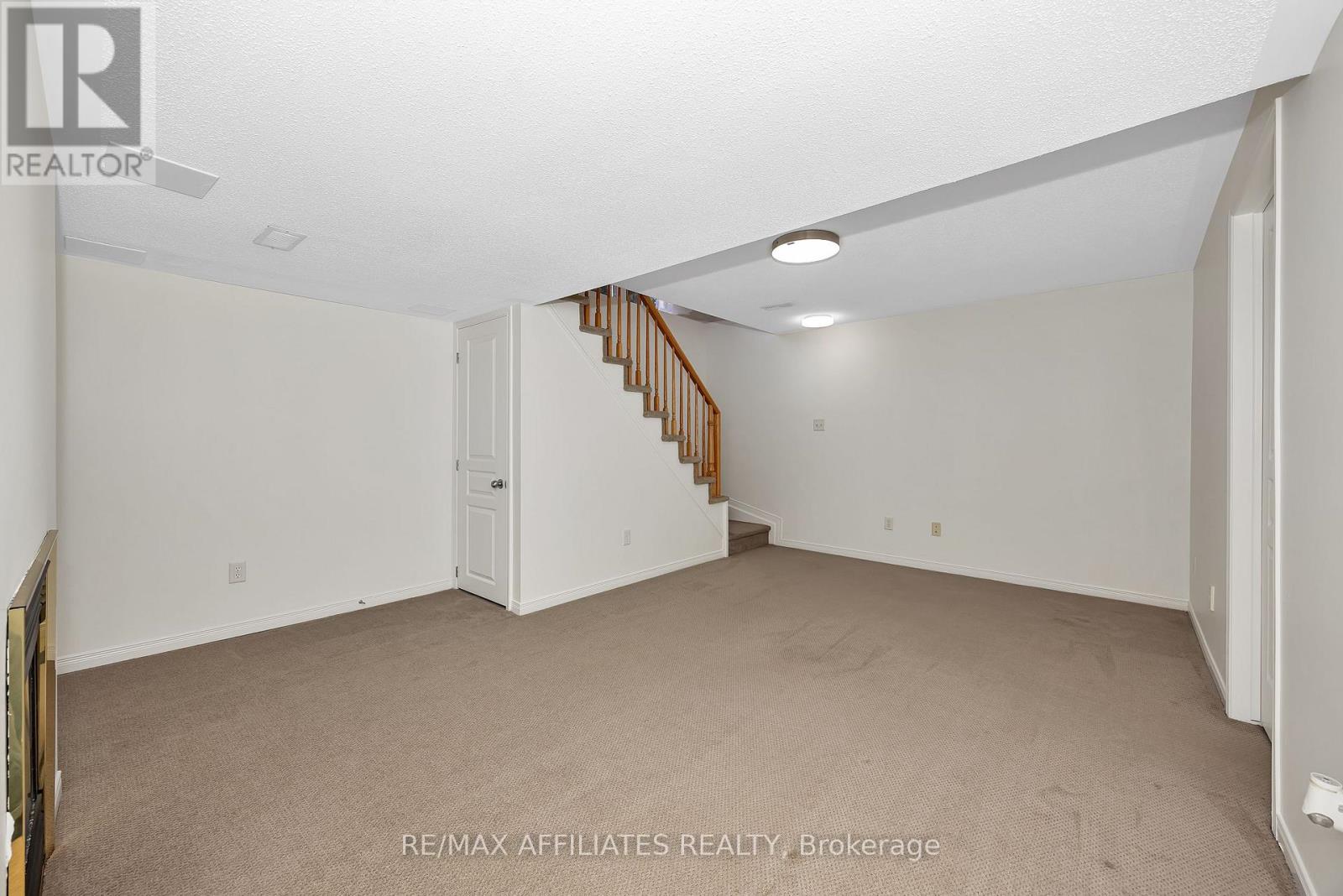 17 Kirkstone Private E, Ottawa, Ontario  K2J 5E7 - Photo 31 - X12466854