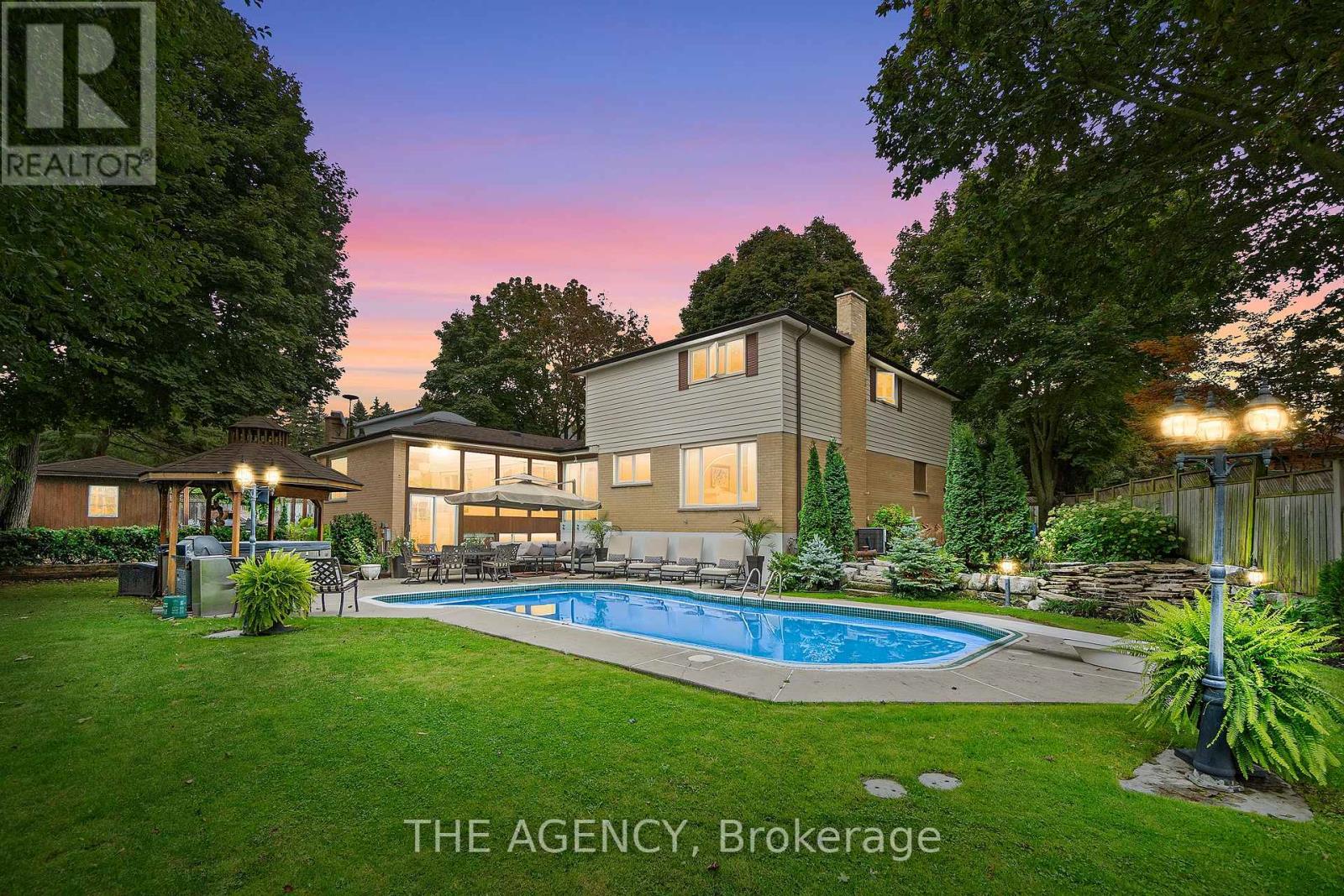 178 MILLPOND COURT, Richmond Hill, Ontario
