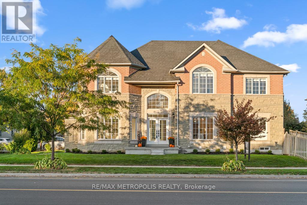 1 Teversham Court, Markham, Ontario  L3S 3X6 - Photo 5 - N12466715