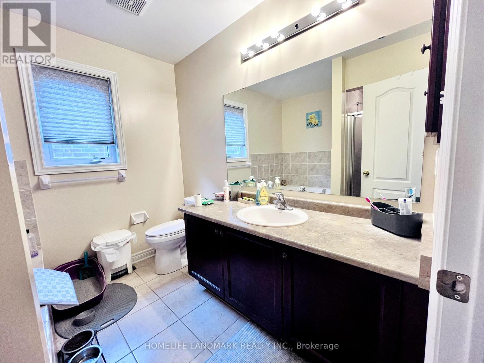 60 Spring Arbour Road, Vaughan, Ontario  L4J 0C3 - Photo 10 - N12466716