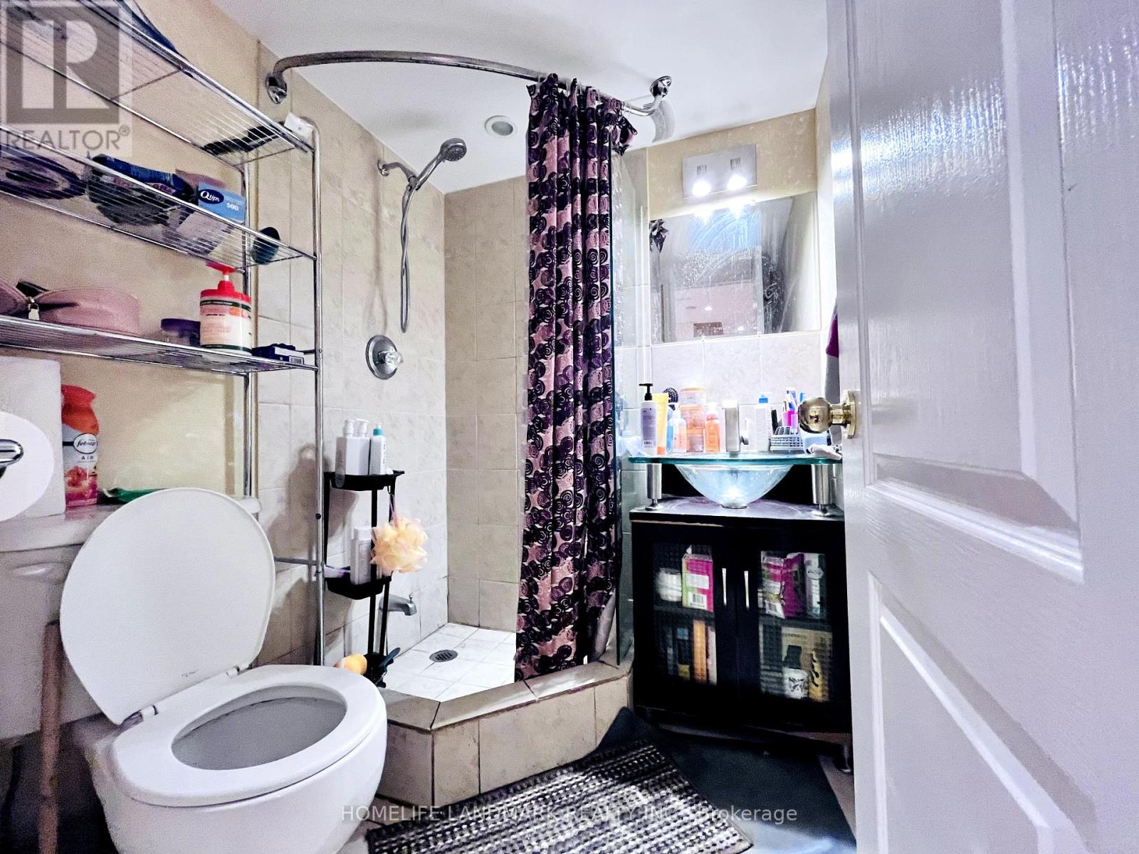 60 Spring Arbour Road, Vaughan, Ontario  L4J 0C3 - Photo 13 - N12466716