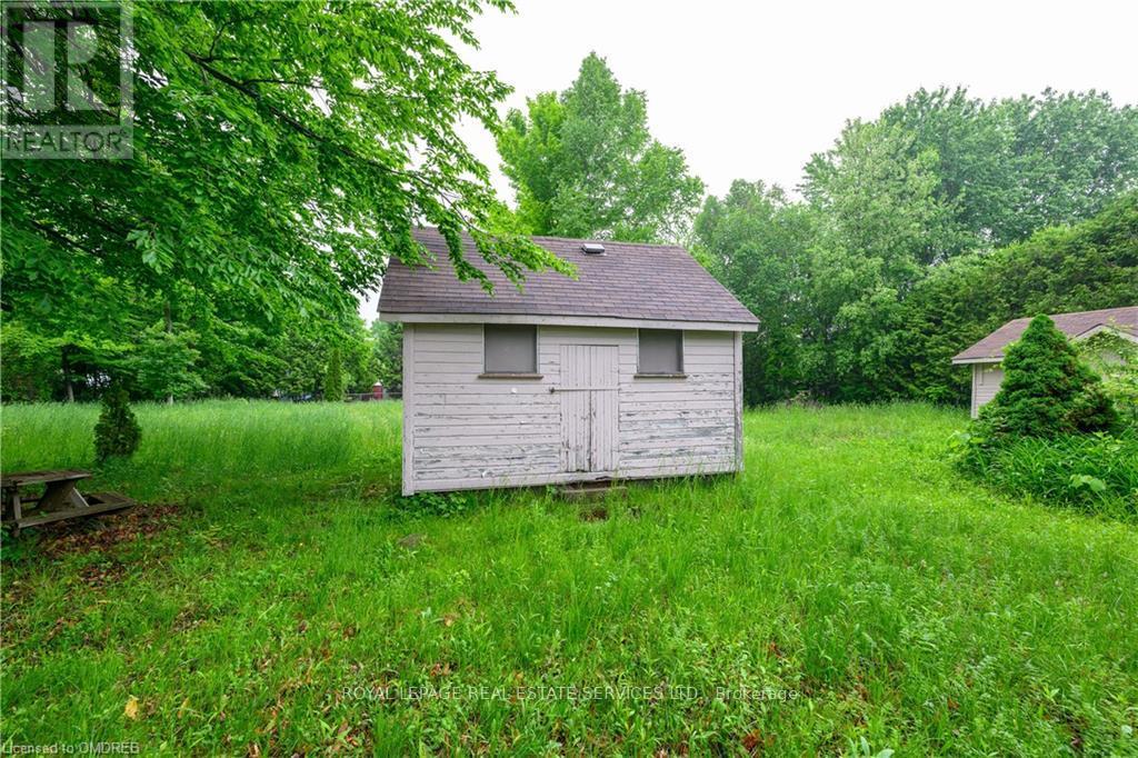 720 Hastings Avenue, Innisfil, Ontario  L9S 1Z3 - Photo 10 - N12466744