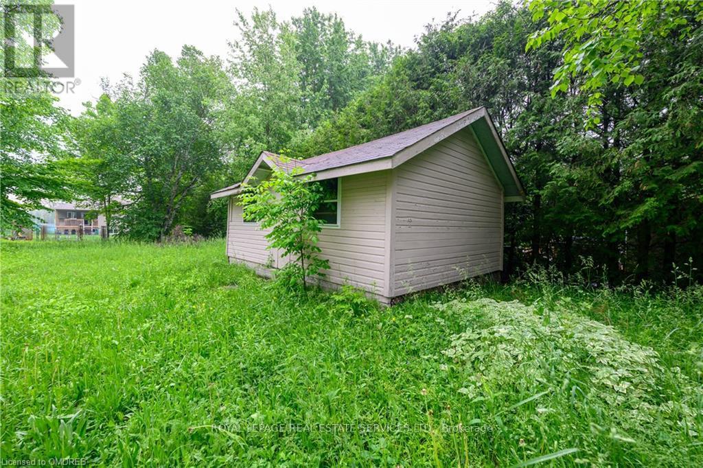 720 Hastings Avenue, Innisfil, Ontario  L9S 1Z3 - Photo 6 - N12466744