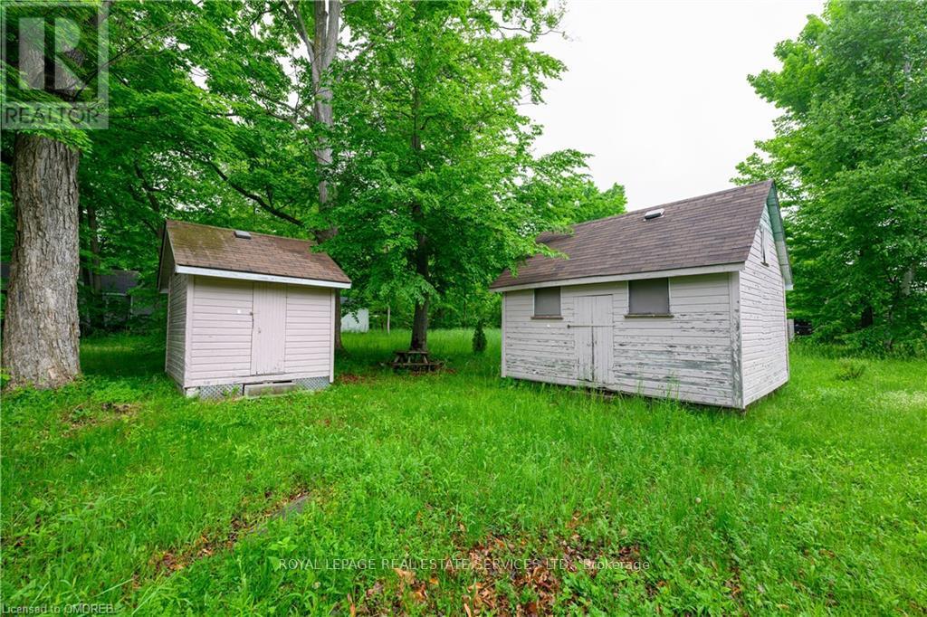 726 Hastings Avenue, Innisfil, Ontario  L9S 1Z3 - Photo 7 - N12466775