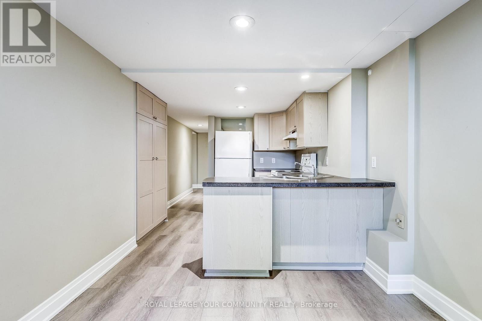 2 Rougecrest Drive, Markham, Ontario  L3P 3B6 - Photo 28 - N12465005