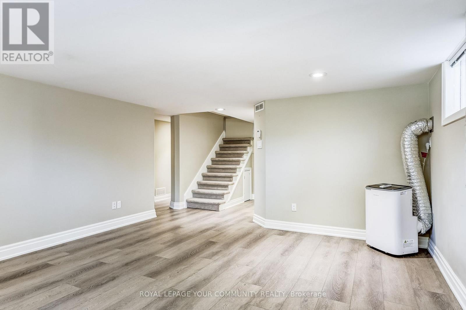 2 Rougecrest Drive, Markham, Ontario  L3P 3B6 - Photo 38 - N12465005