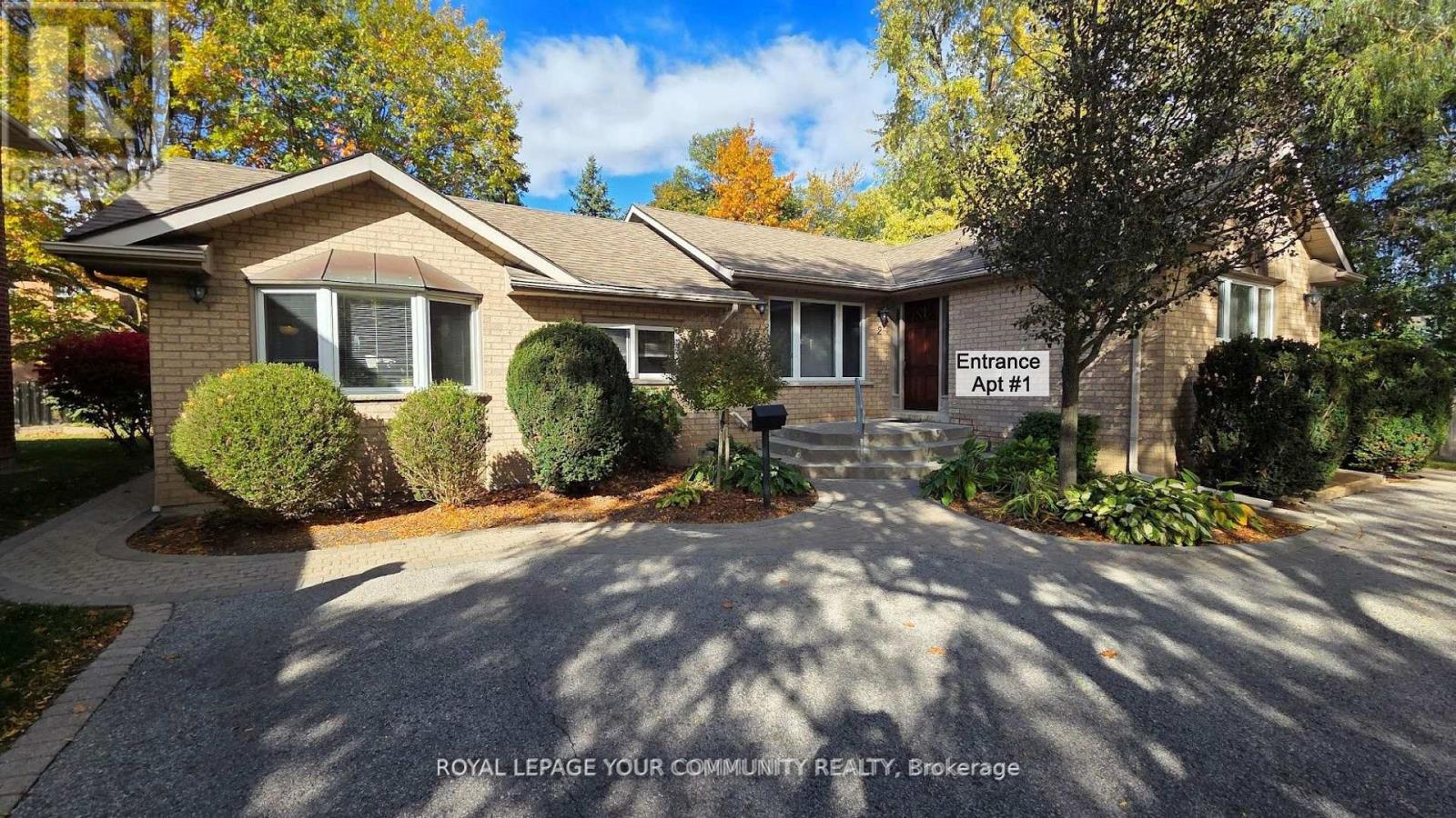 2 Rougecrest Drive, Markham (Markham Village), Ontario  L3P 3B6 - Photo 49 - N12465005