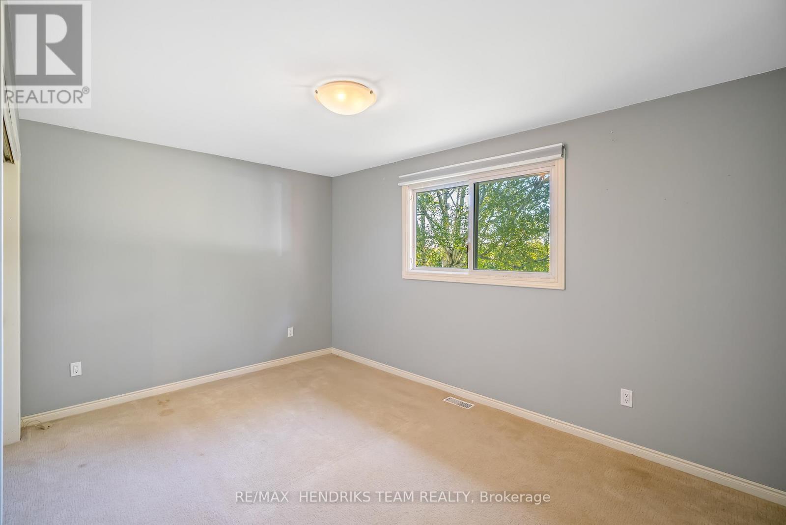 1521 Irvine Road, Niagara-On-The-Lake (Lakeshore), Ontario  L0S 1J0 - Photo 17 - X12466839